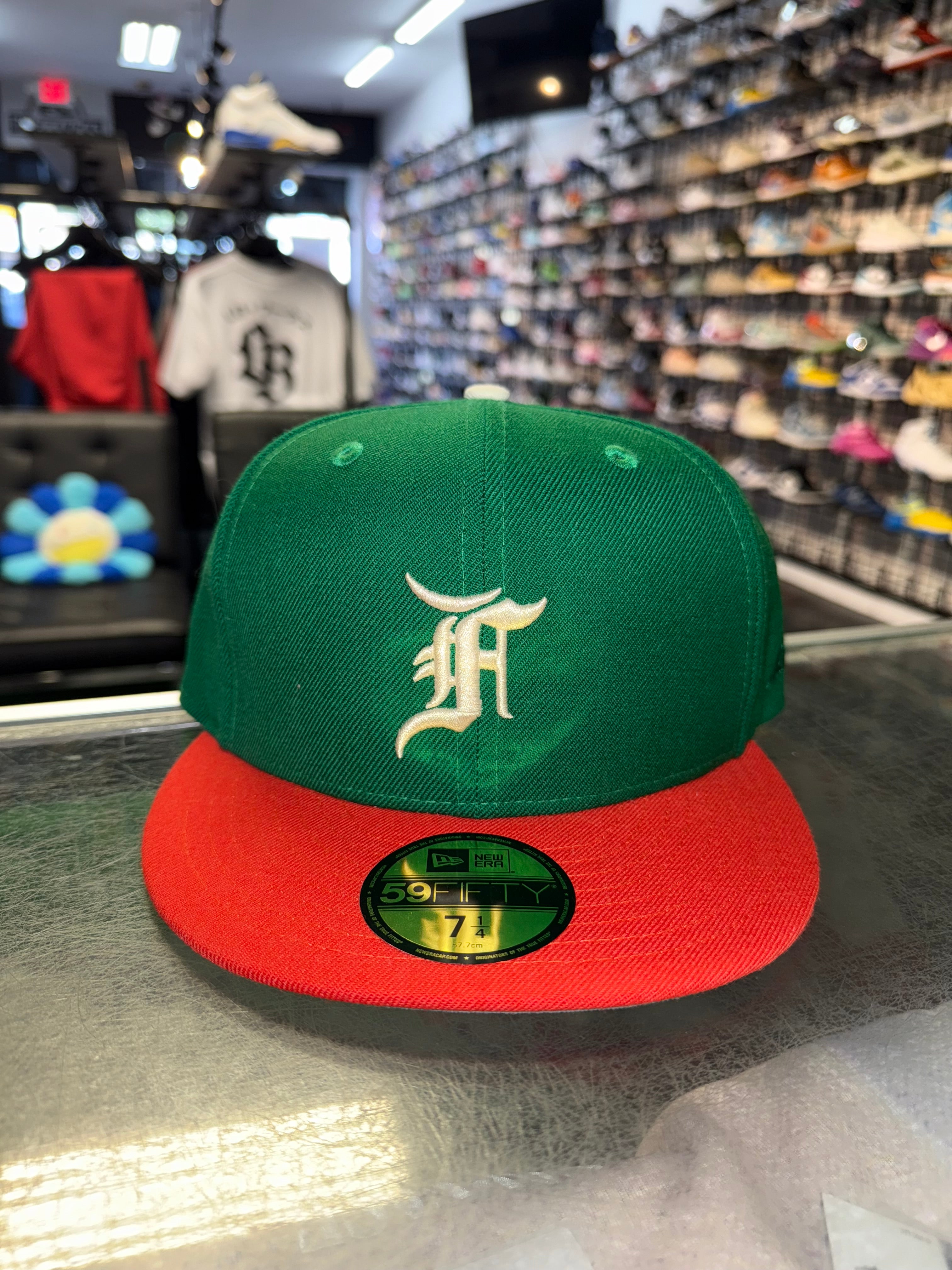Size 7 1/4 Essentials FOG New Era Fitted “Green” Brand New