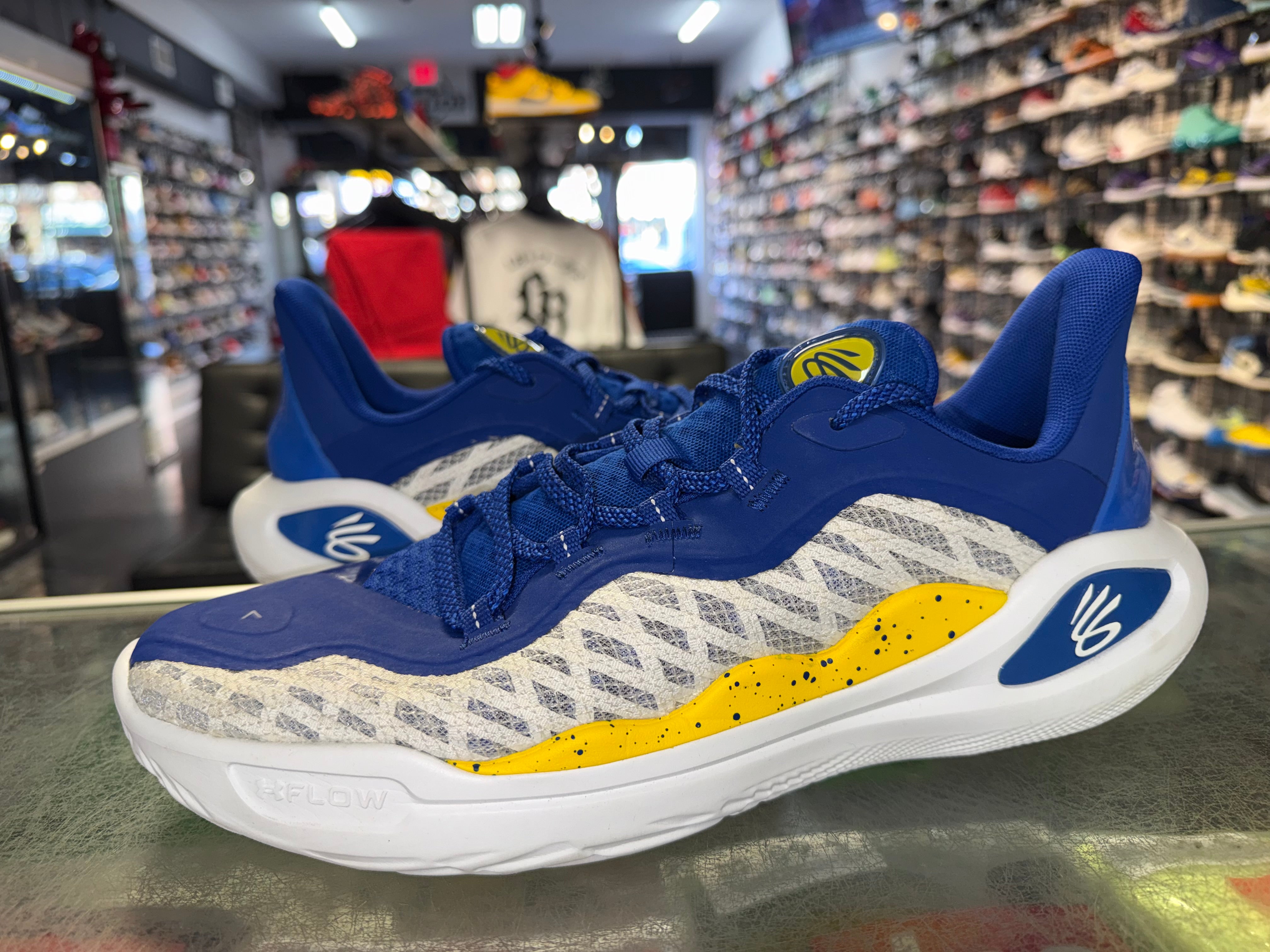 Size 12 Under Armour Curry 11 "Dub Nation"