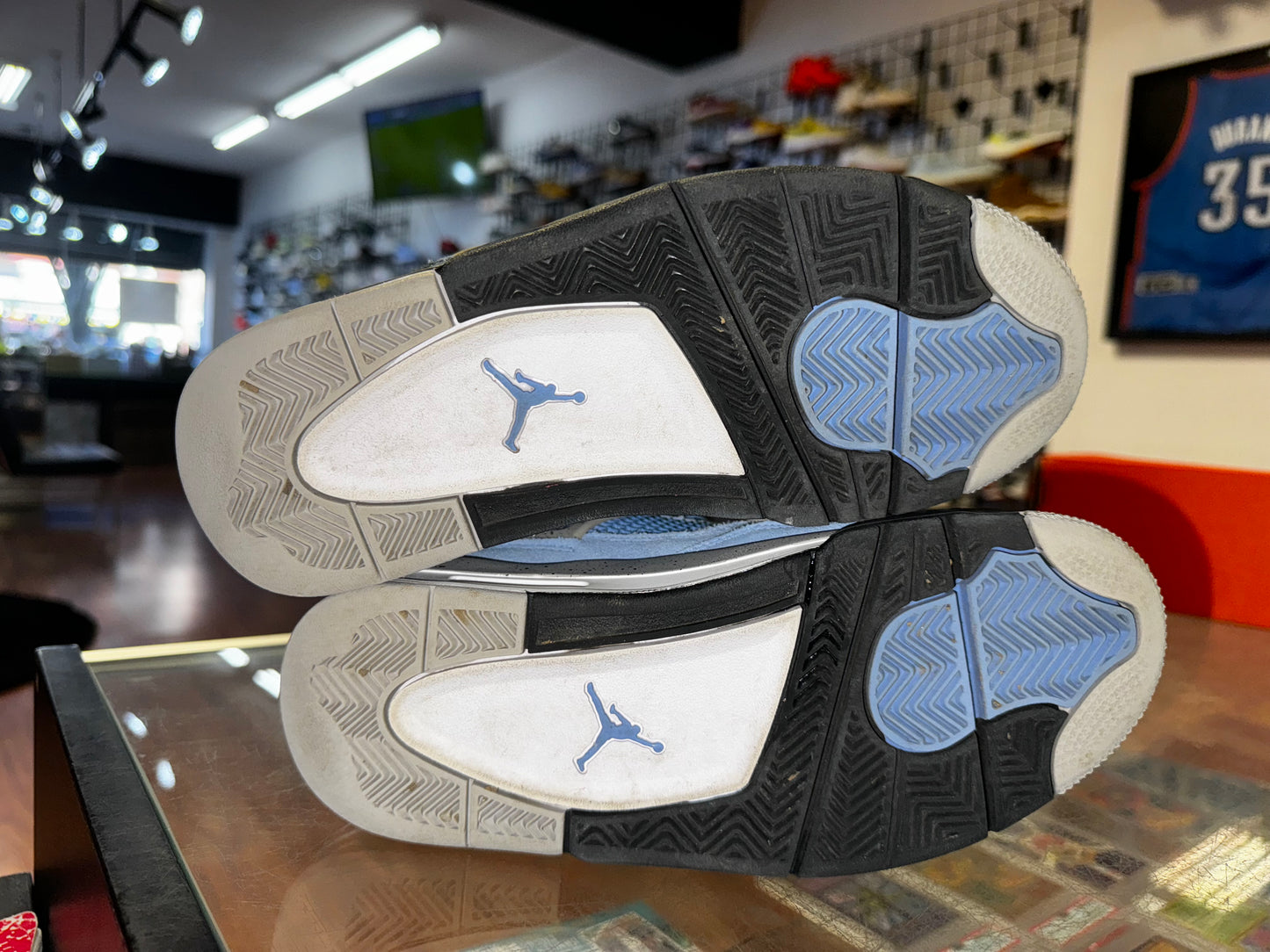Size 5.5Y Air Jordan 4 "University Blue" (MAMO)