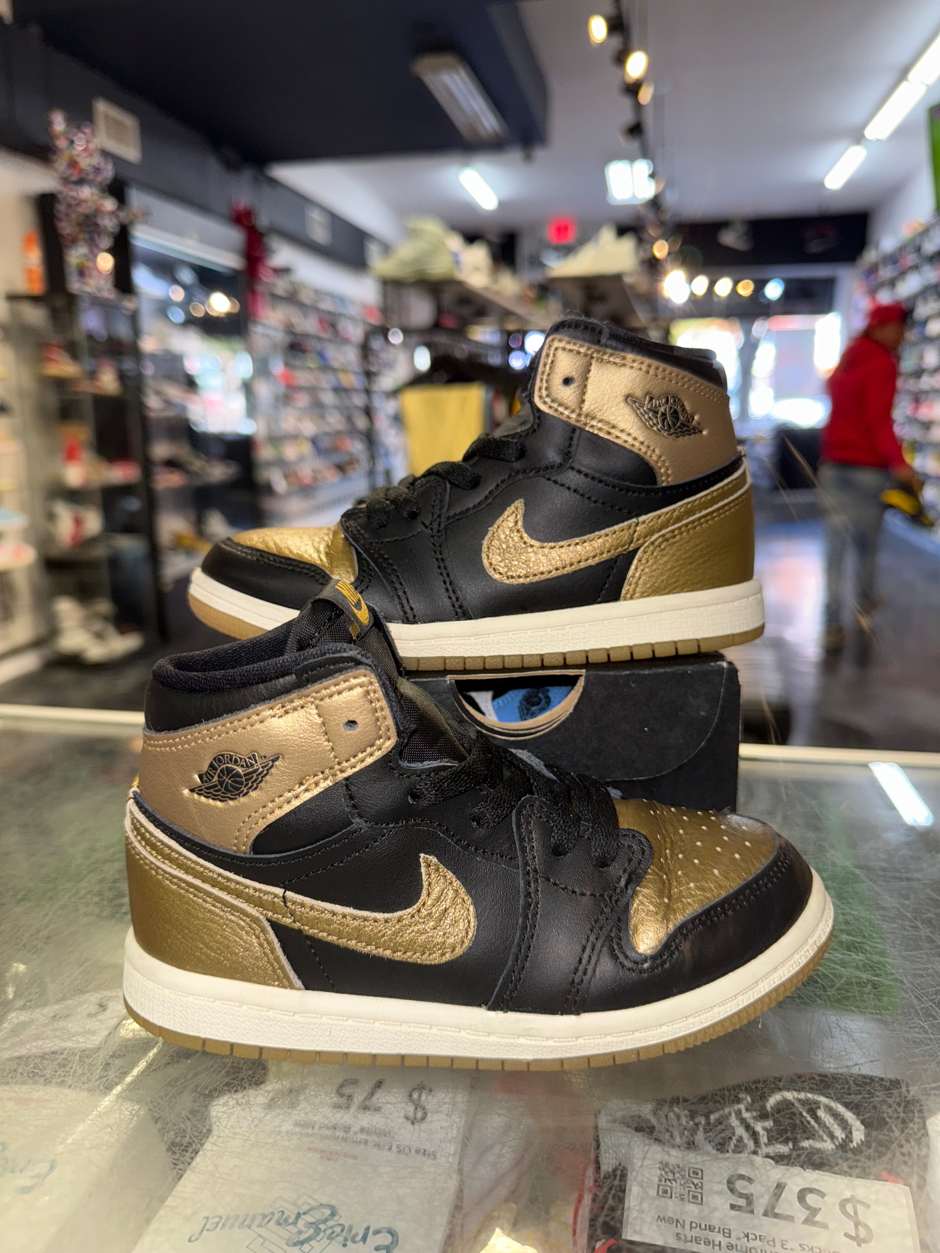 Size 10c Air Jordan 1 “Black Metallic” (TD)