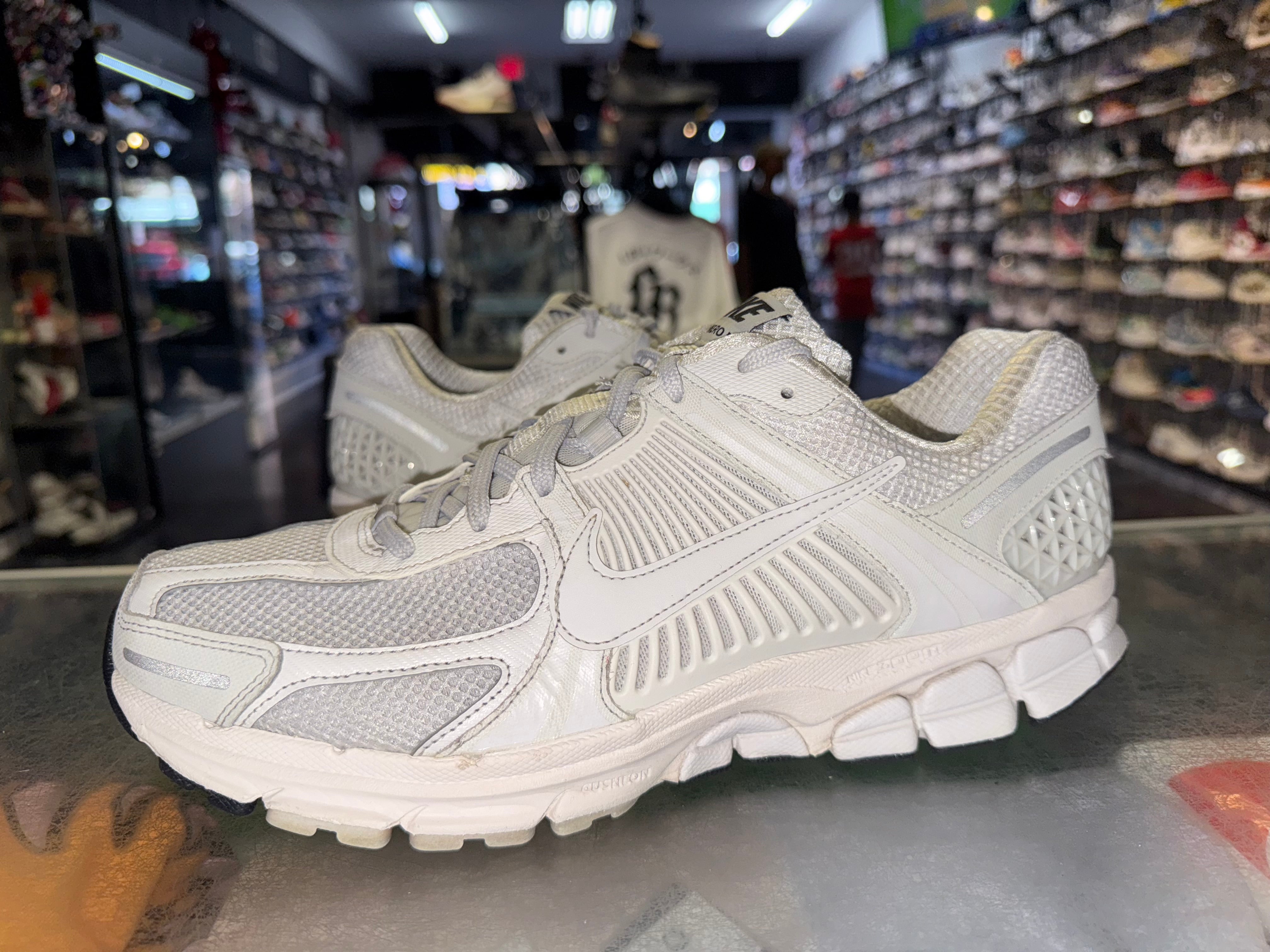 Size 12 Zoom Vomero 5 "Vast Grey"