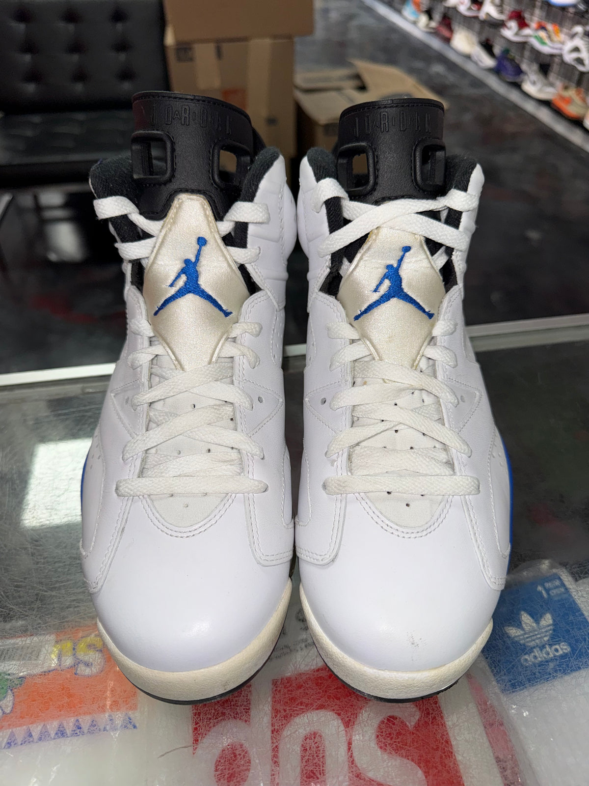 Air Jordan 6 Sport Blue sneaker, pre-owned, size 9 – view 5
