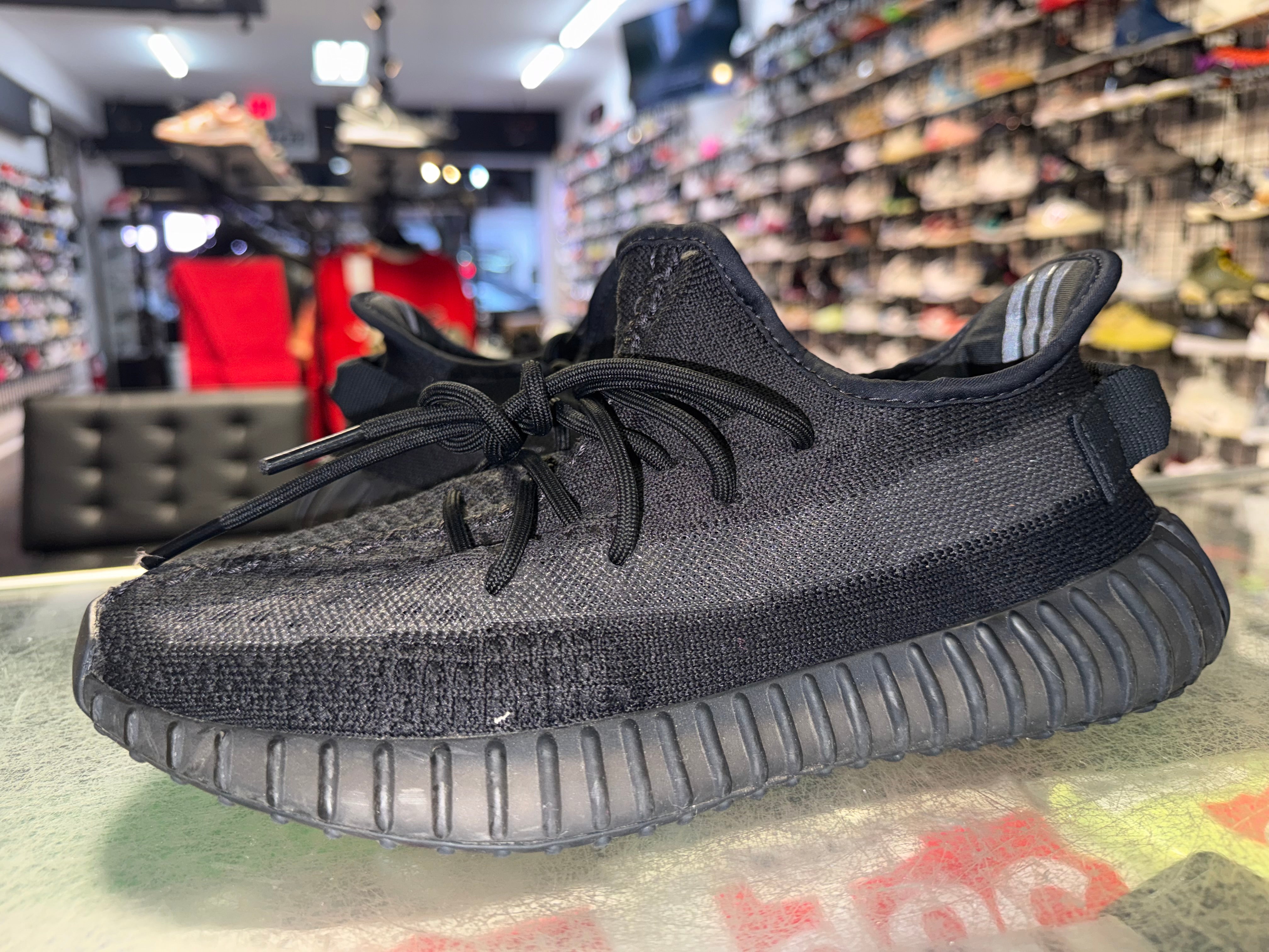 Size 9 Yeezy Boost 350 V2 "Onyx"