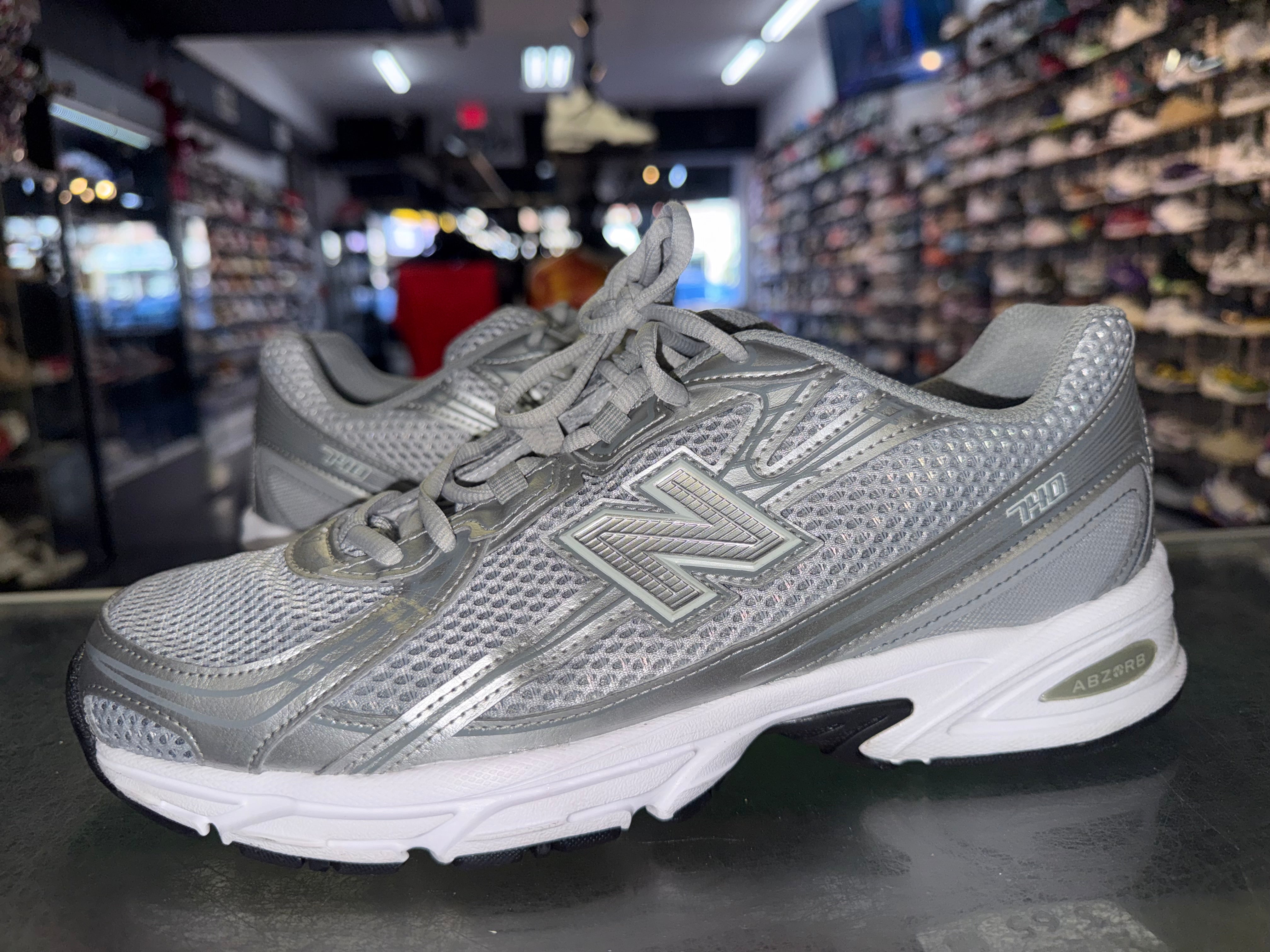 Size 9 new Balance 740 “Metallic Silver"