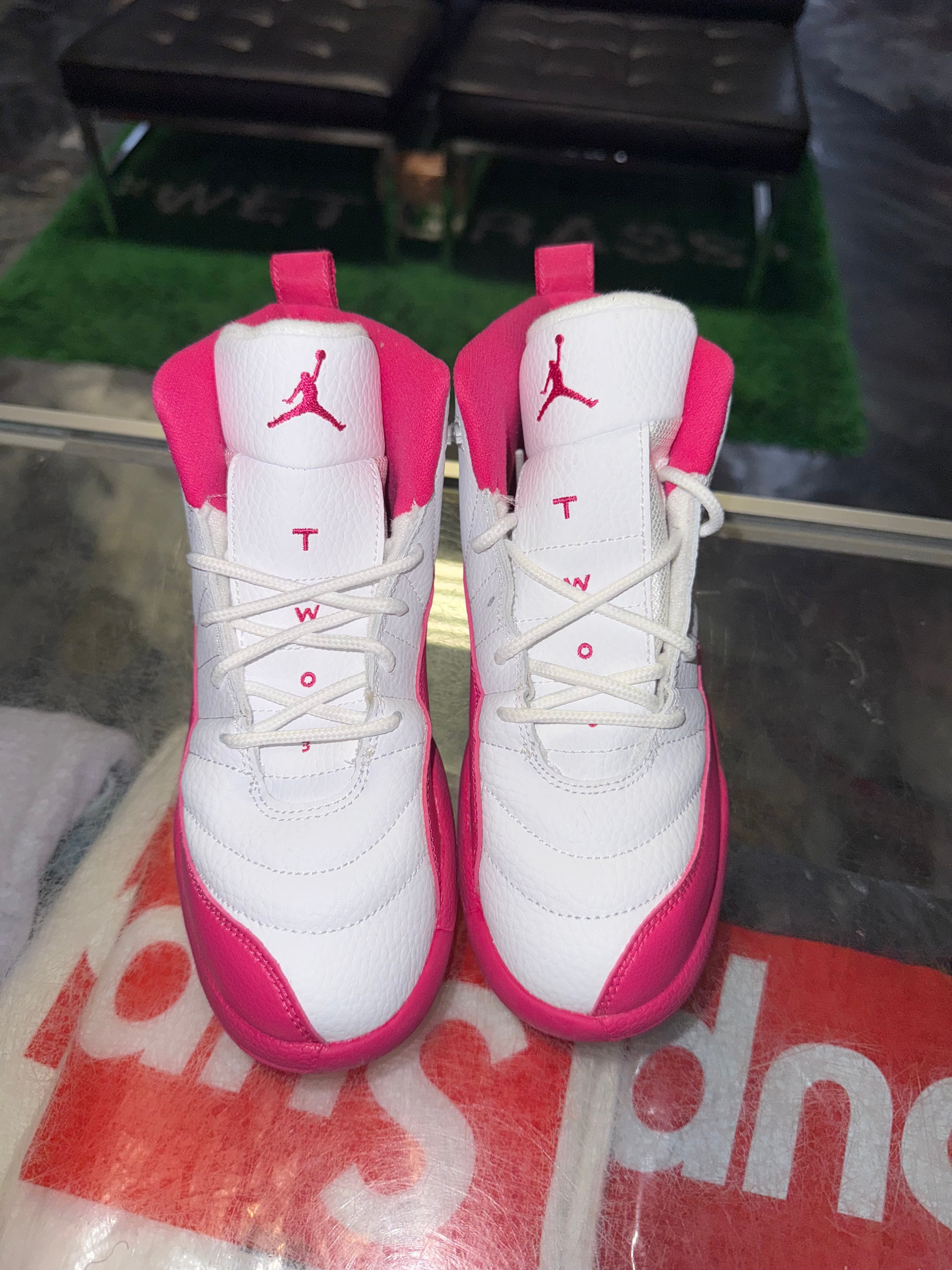 Size 2.5y Air Jordan 12 "Dynamic Pink" (PS) Brand New