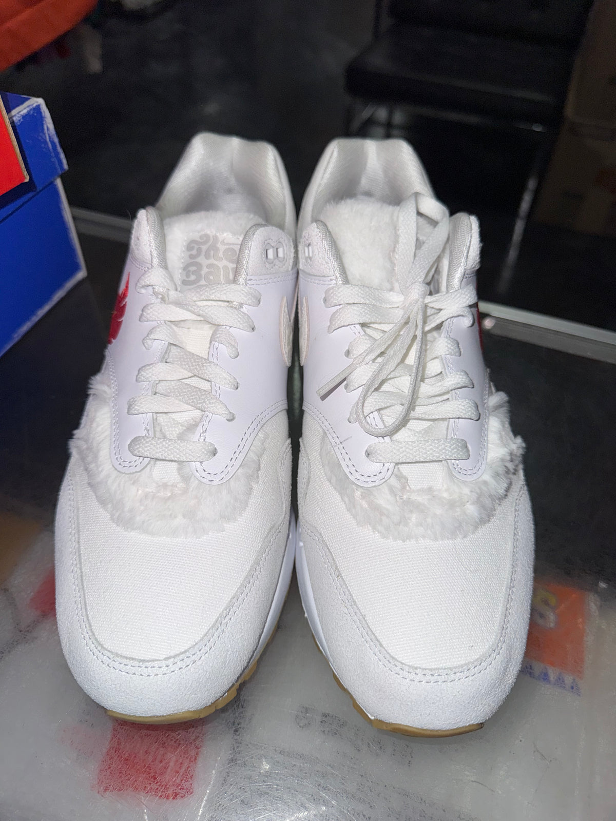 Nike Air Max 1 The Bay sneaker, pre-owned, size 10.5 – view 5