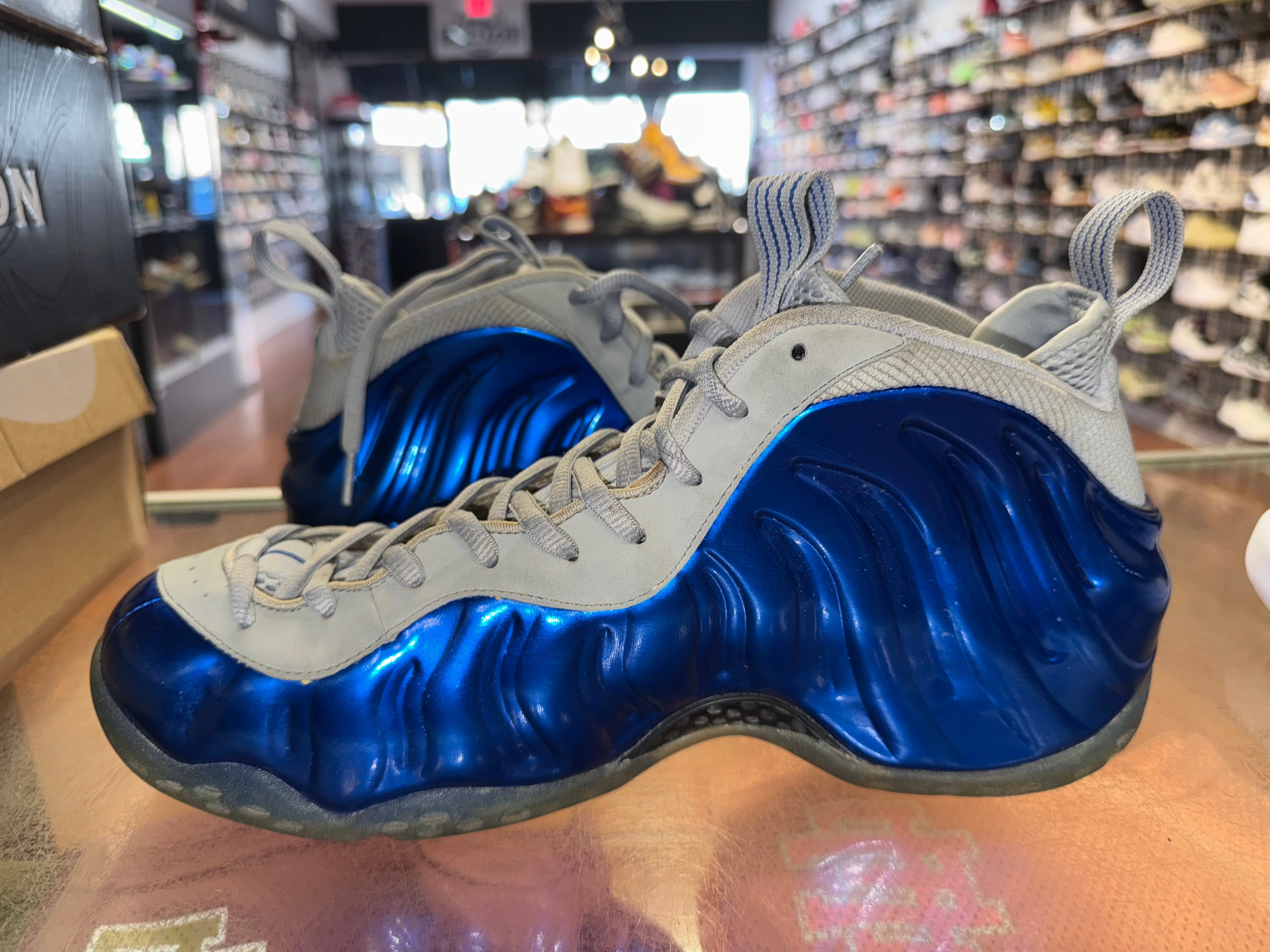 Size 13 Foamposite One "Sport Royal"