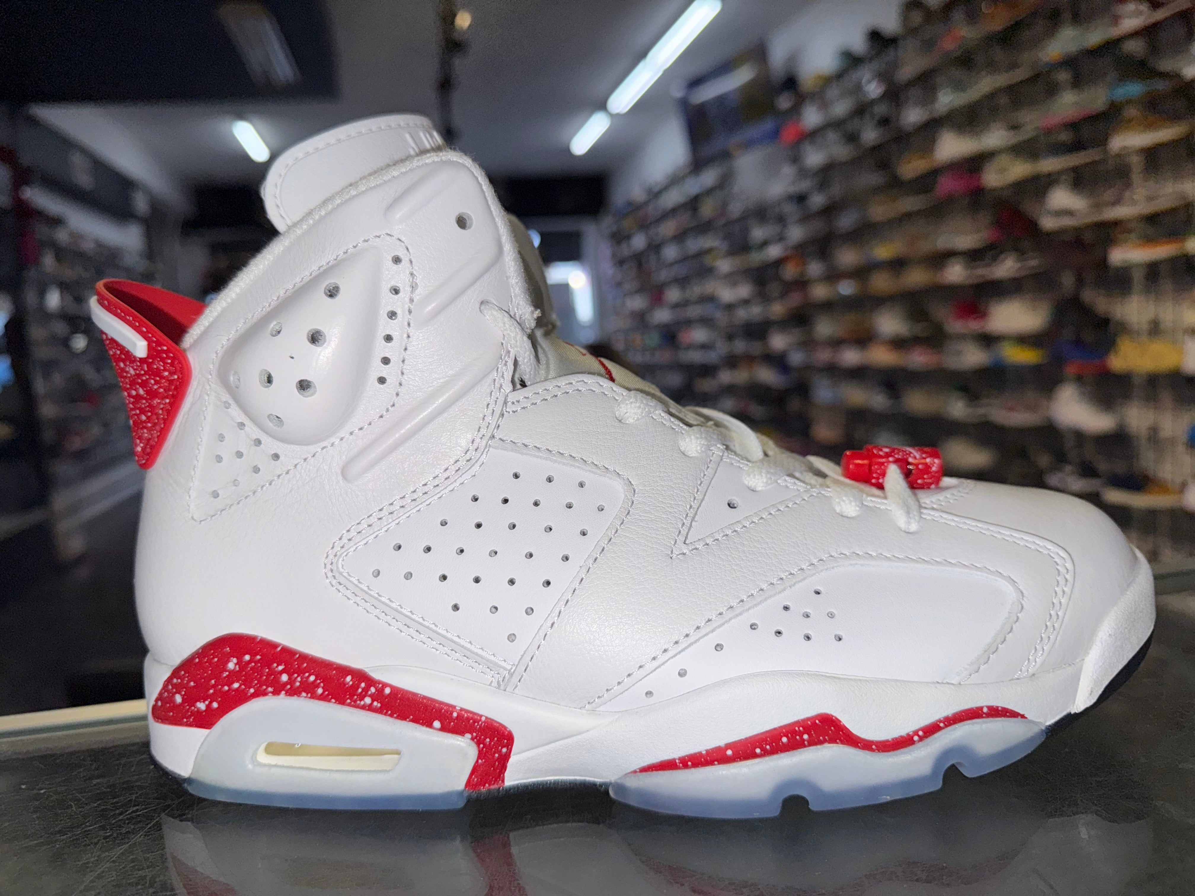 Size 8 Air Jordan 6 “Red Oreo” Brand New