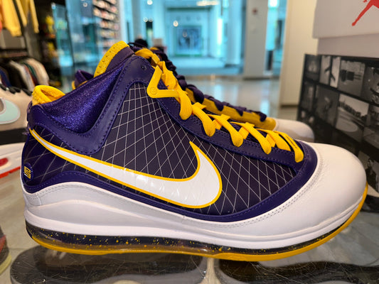 Size 11 Lebron 7 “Media Day” Brand New (Mall)