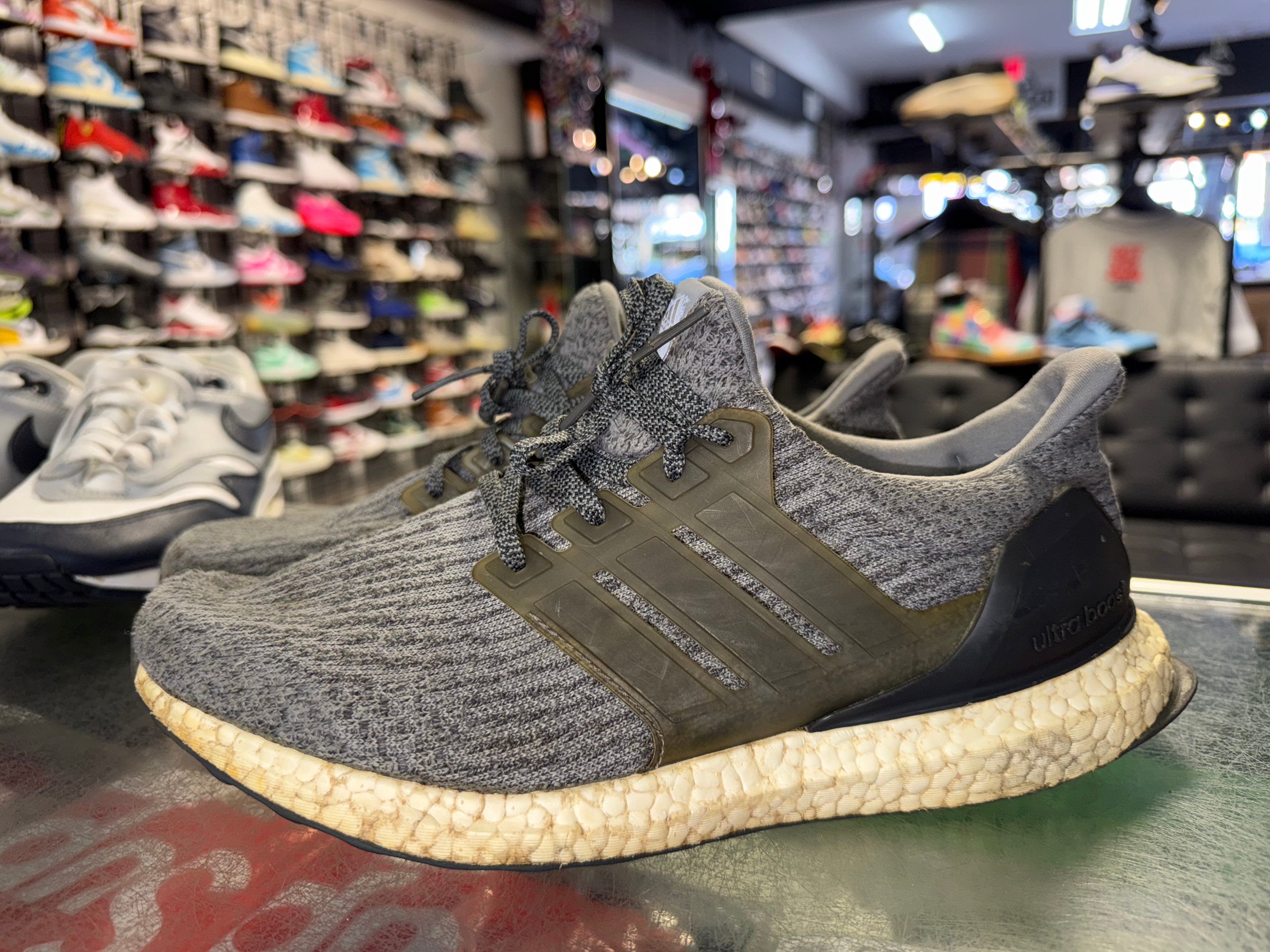 Size 9 Adidas Ultra Boost Grey - NB