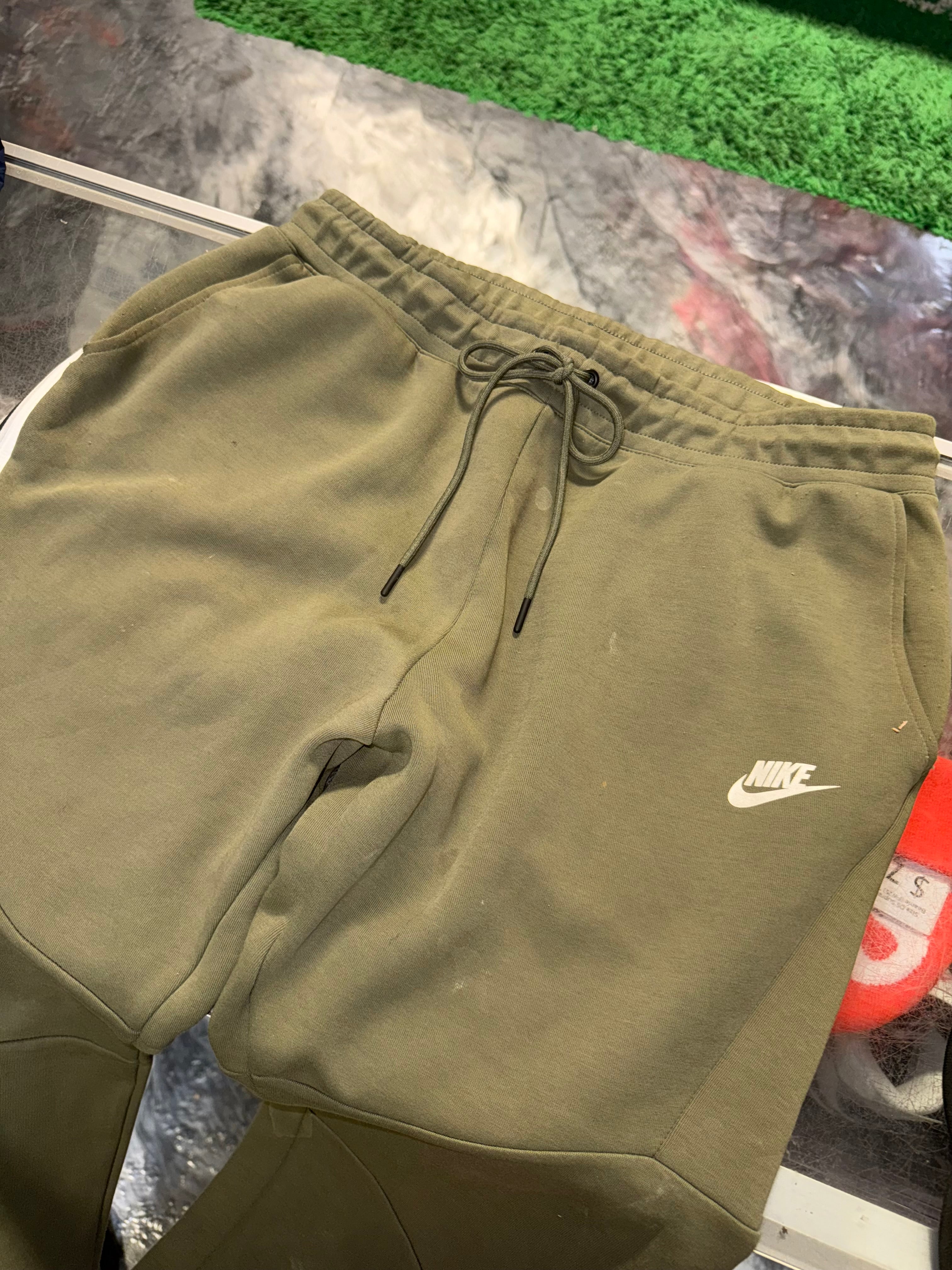 Large Nike Tech Pants Olive