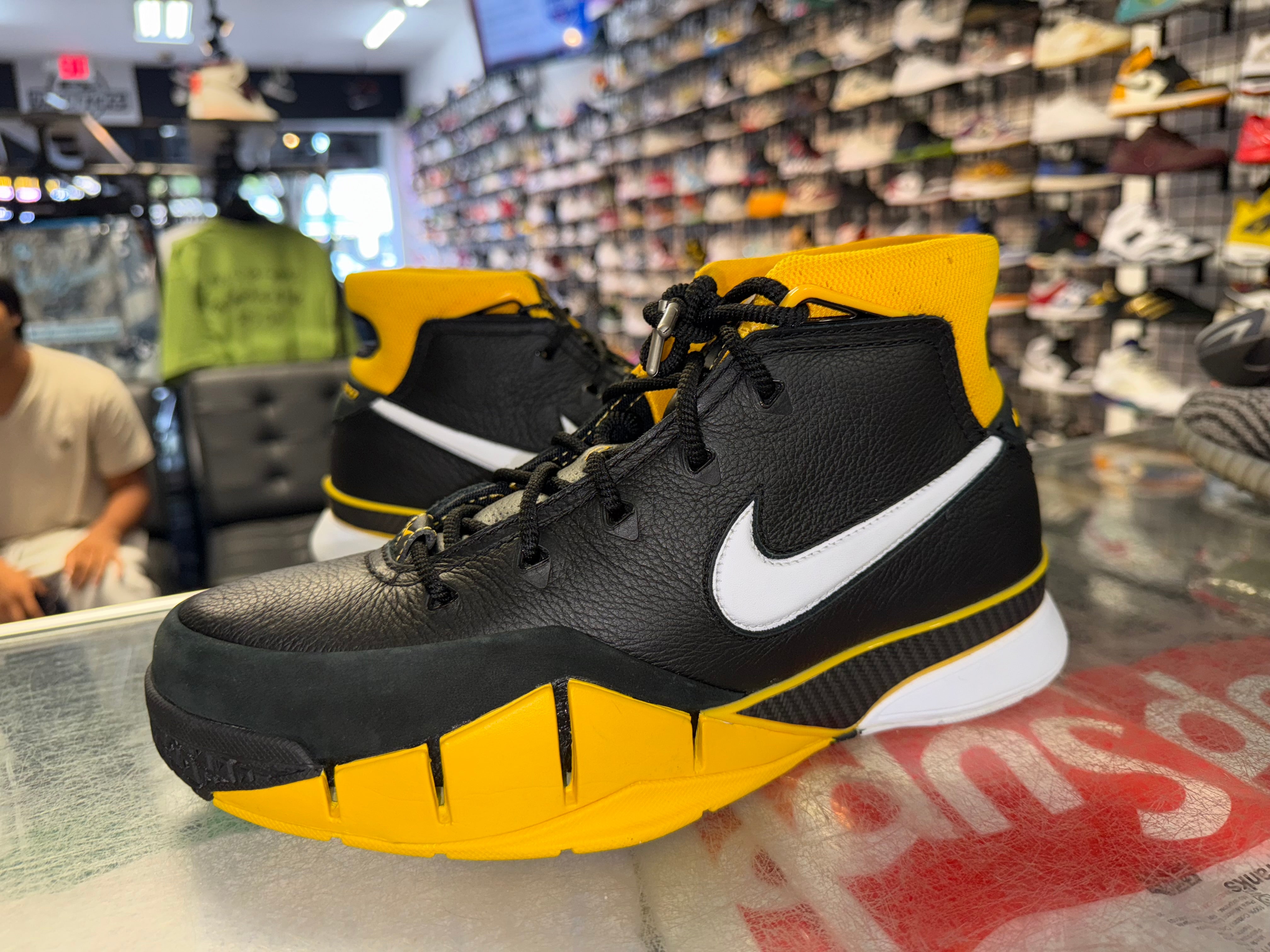 Size 8.5 Kobe 1 Protro “Black Maize”