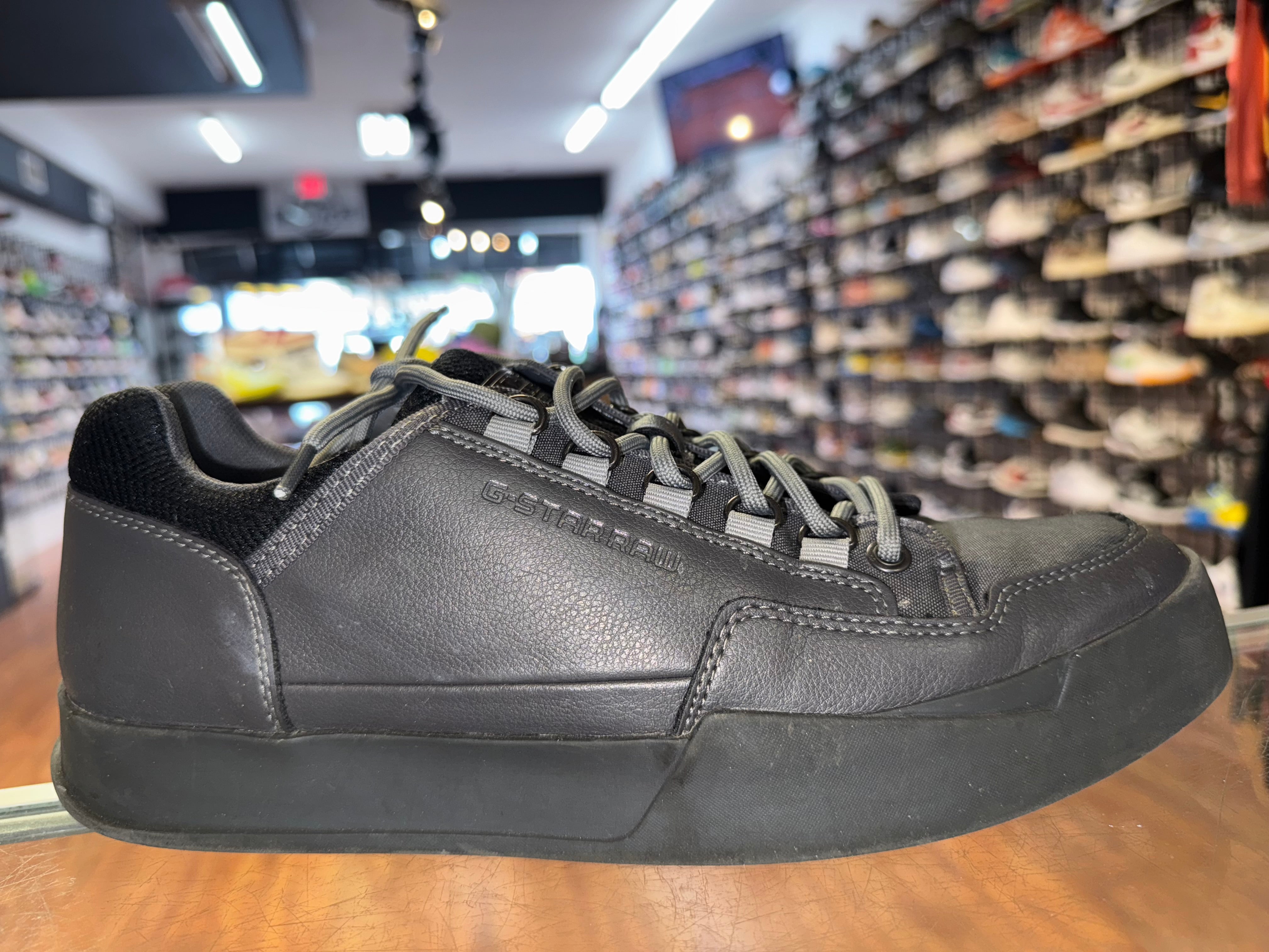 Size 9 G Star Raw "grey" - NB