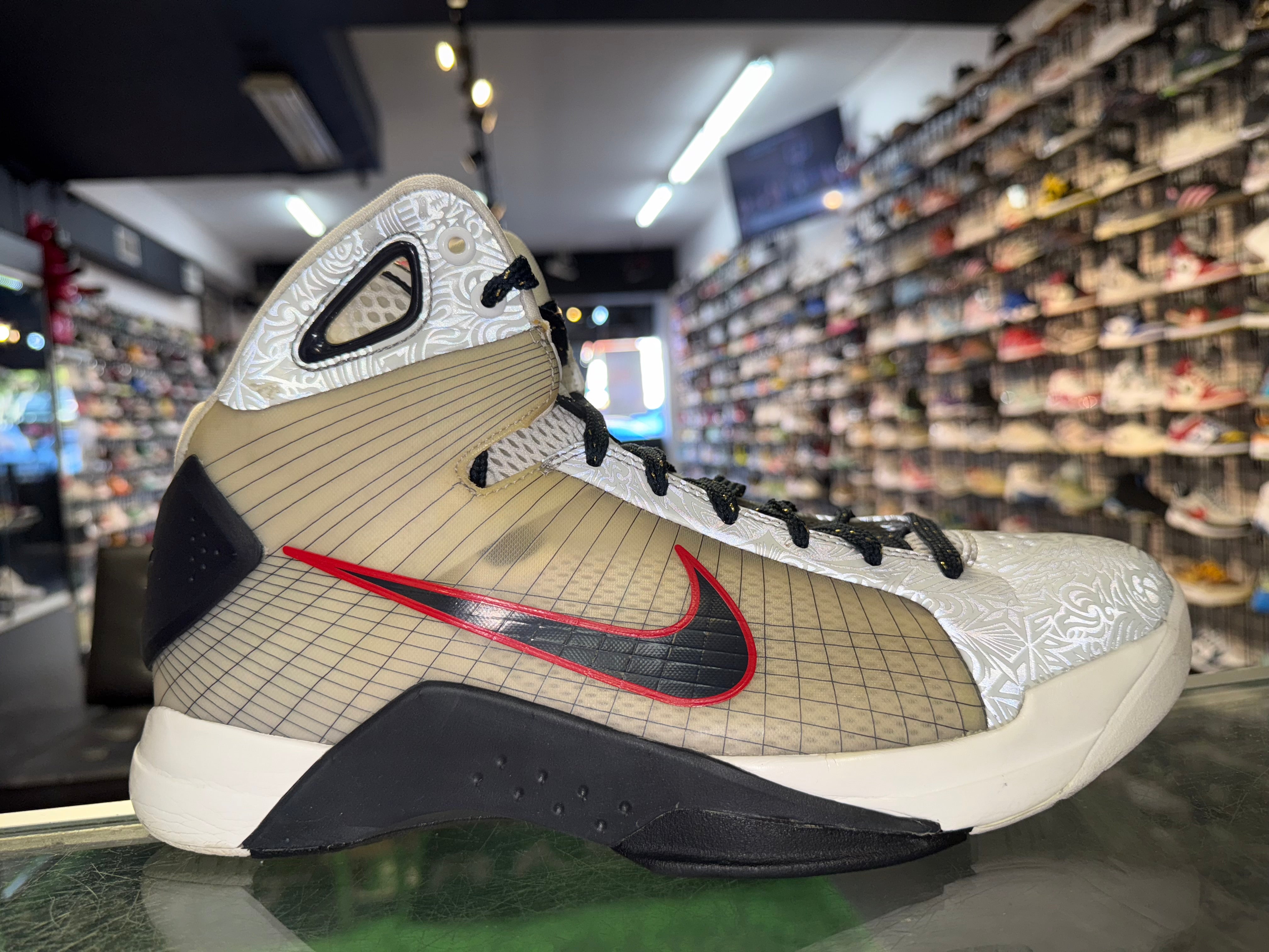 Size 12 Nike Hyperdunk 08 "United We Rise"