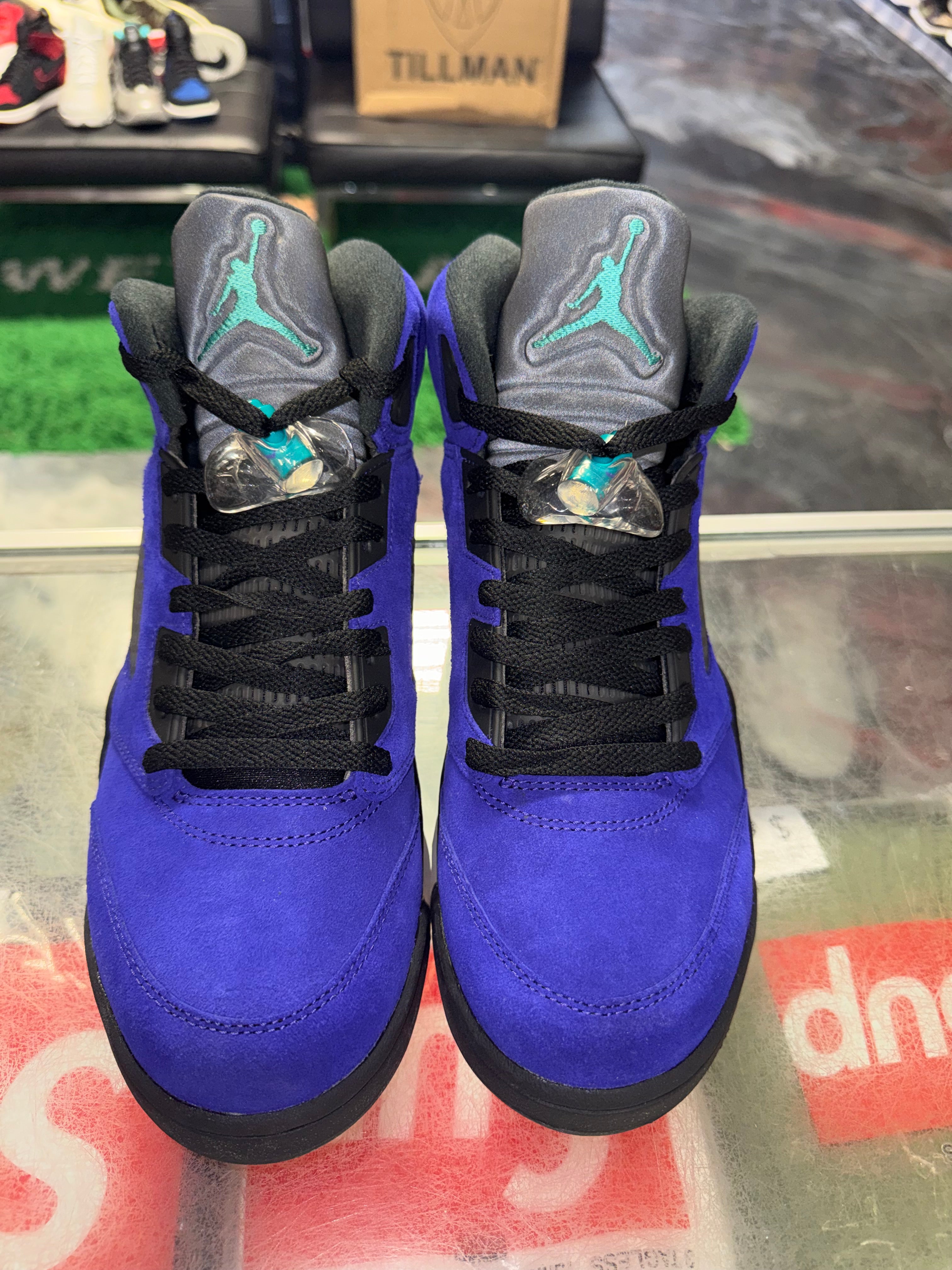 Size 9 Air Jordan 5 "Alternate Grape" Brand New