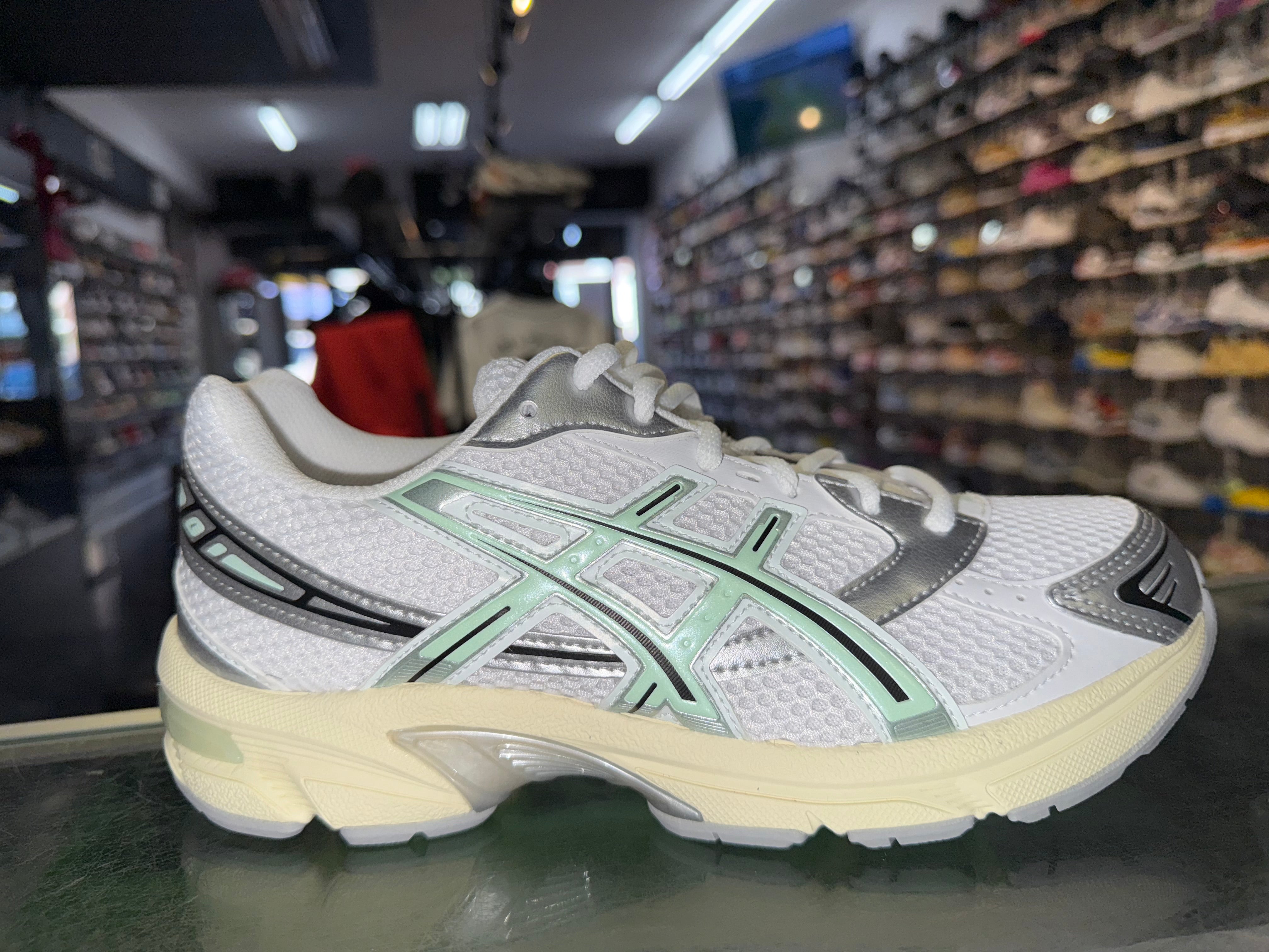 Size 7 (8.5W) Asics Gel-1130 “Mint Tint” Brand New