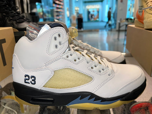 Size 9 (10.5w) Air Jordan 5 “A Ma Maniere Dawn”  Brand New (Mall)