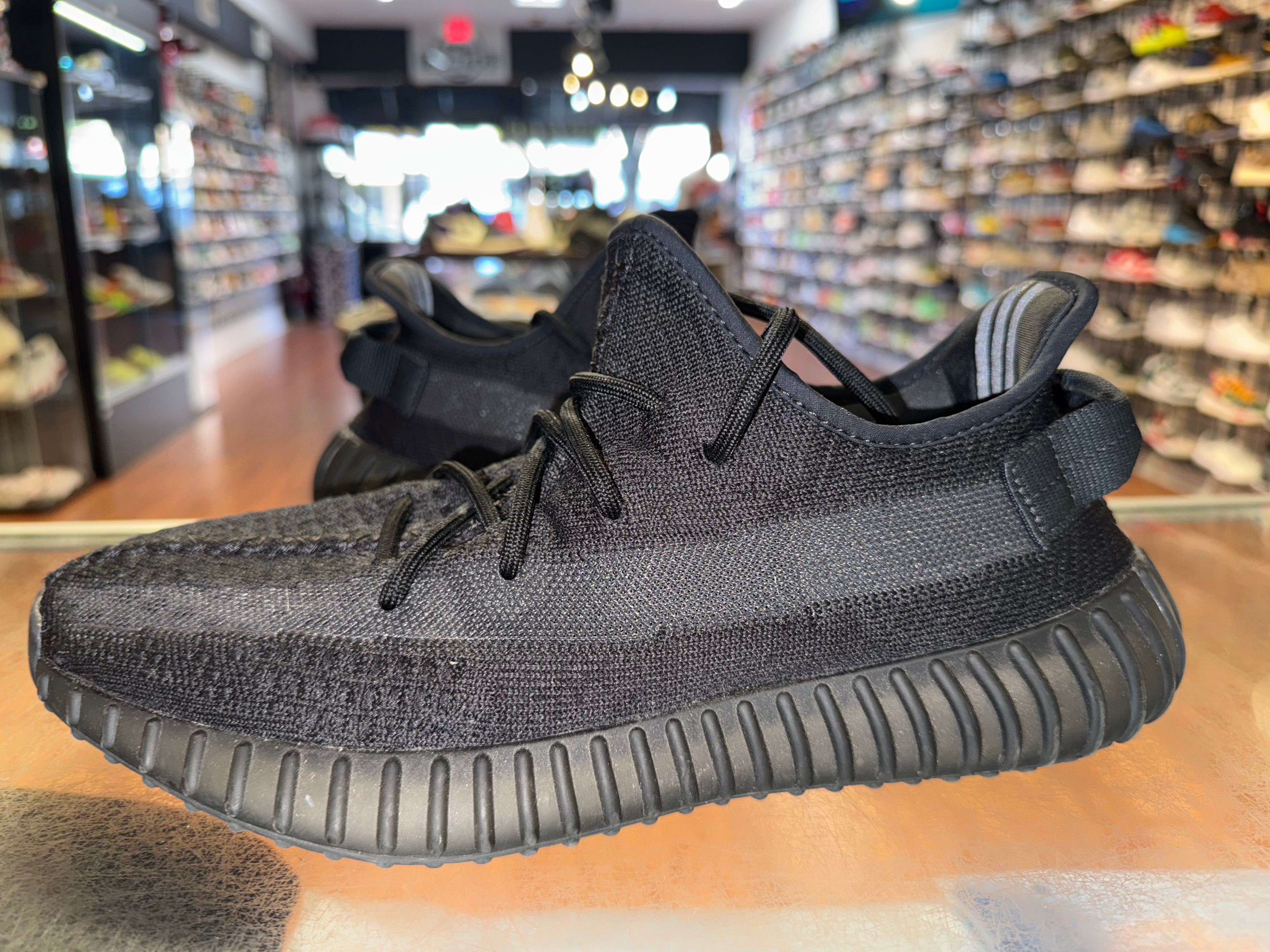 Size 10.5 Yeezy Boost 350 V2 "Onyx"