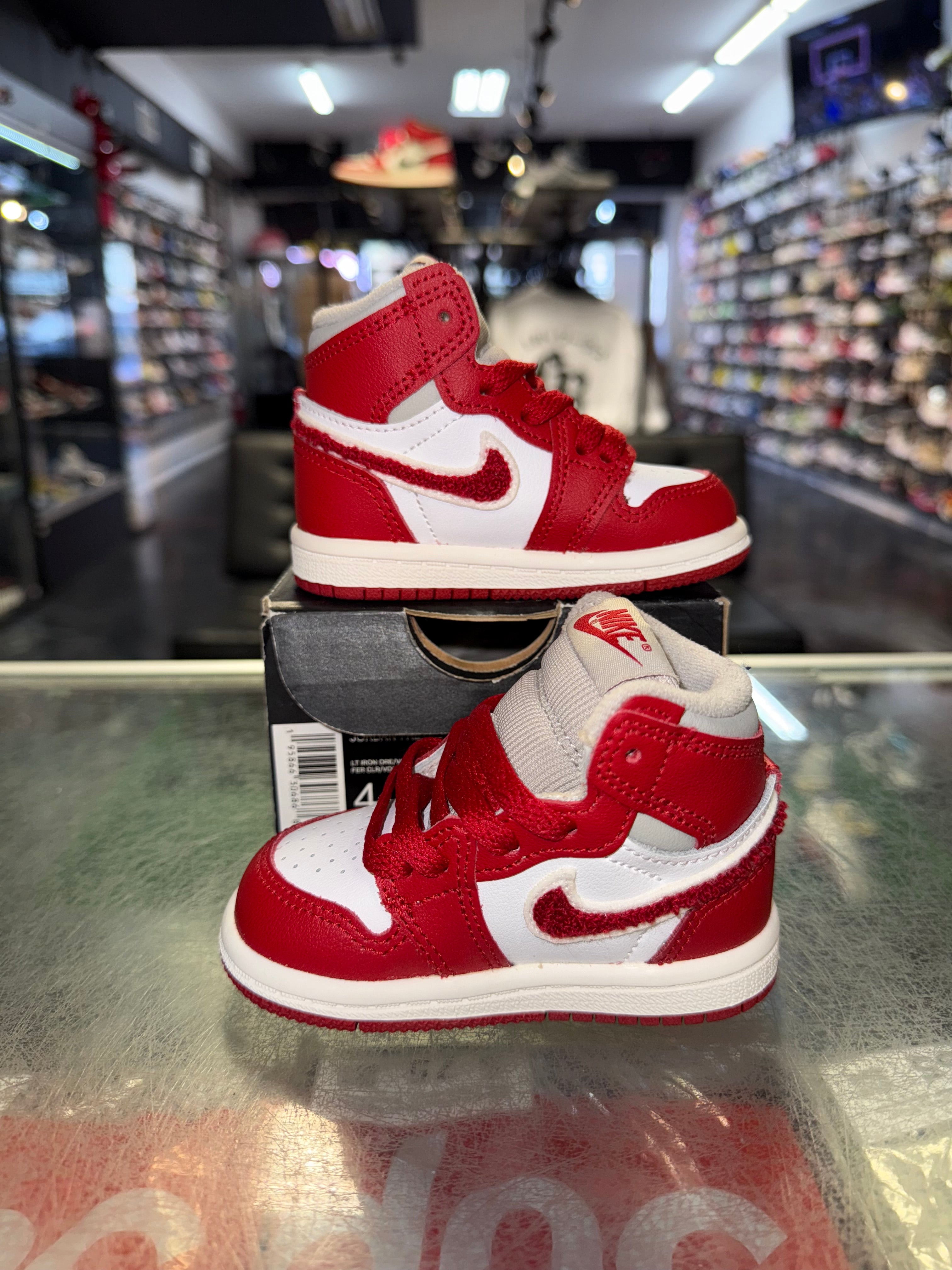 Size 4c Air Jordan 1 "Varsity Red" (TD) Brand New