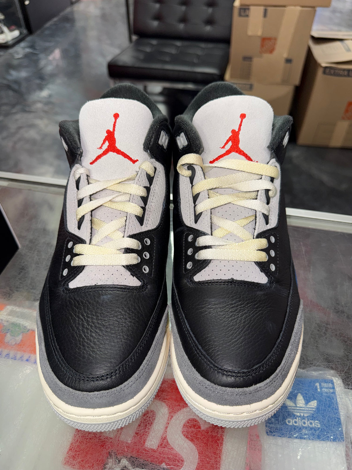 Air Jordan 3 Rare Air sneaker, pre-owned, size 10.5 – view 5