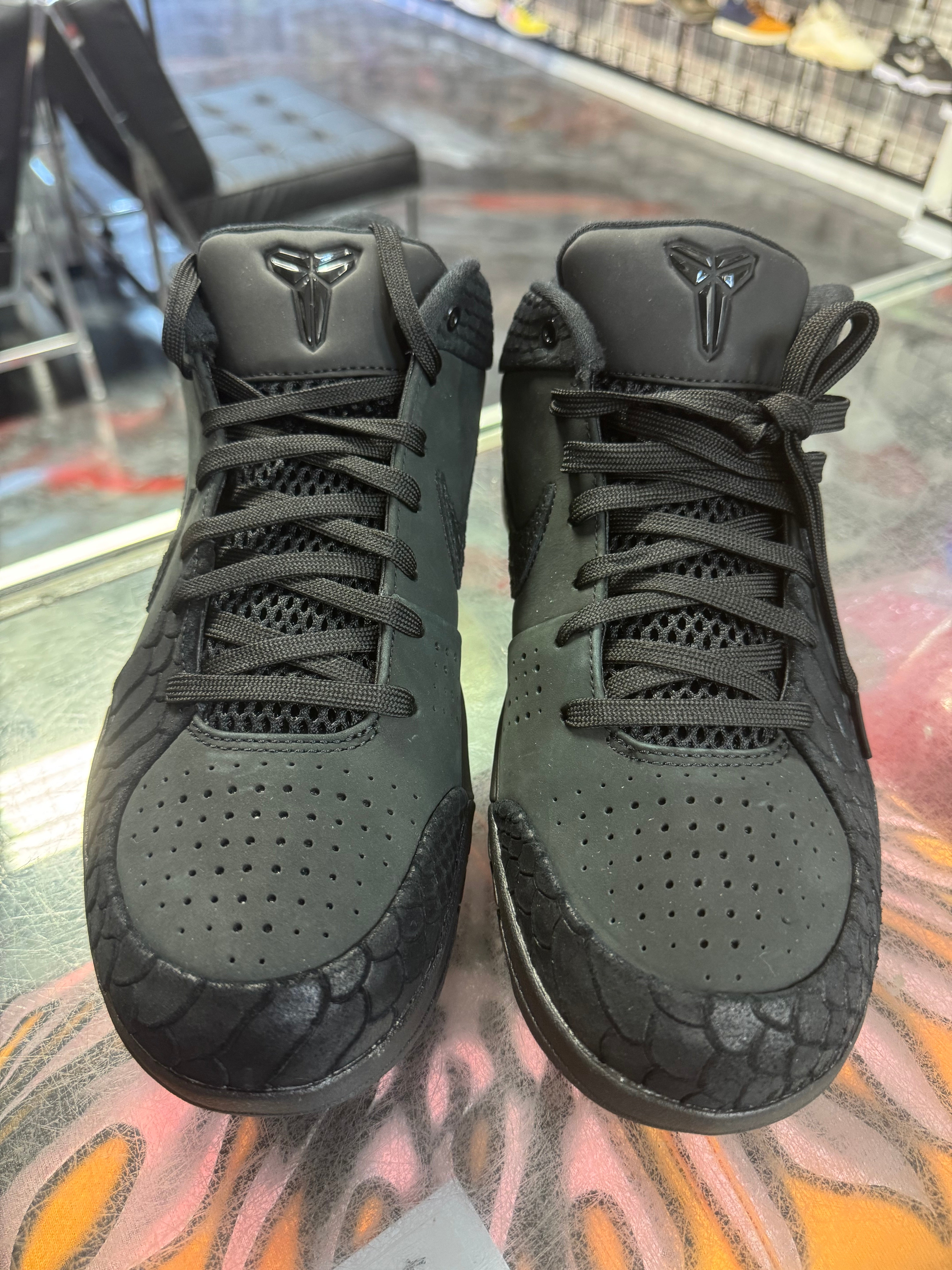 Size 10 Kobe 4 Protro "Gift of Mamba" Brand New
