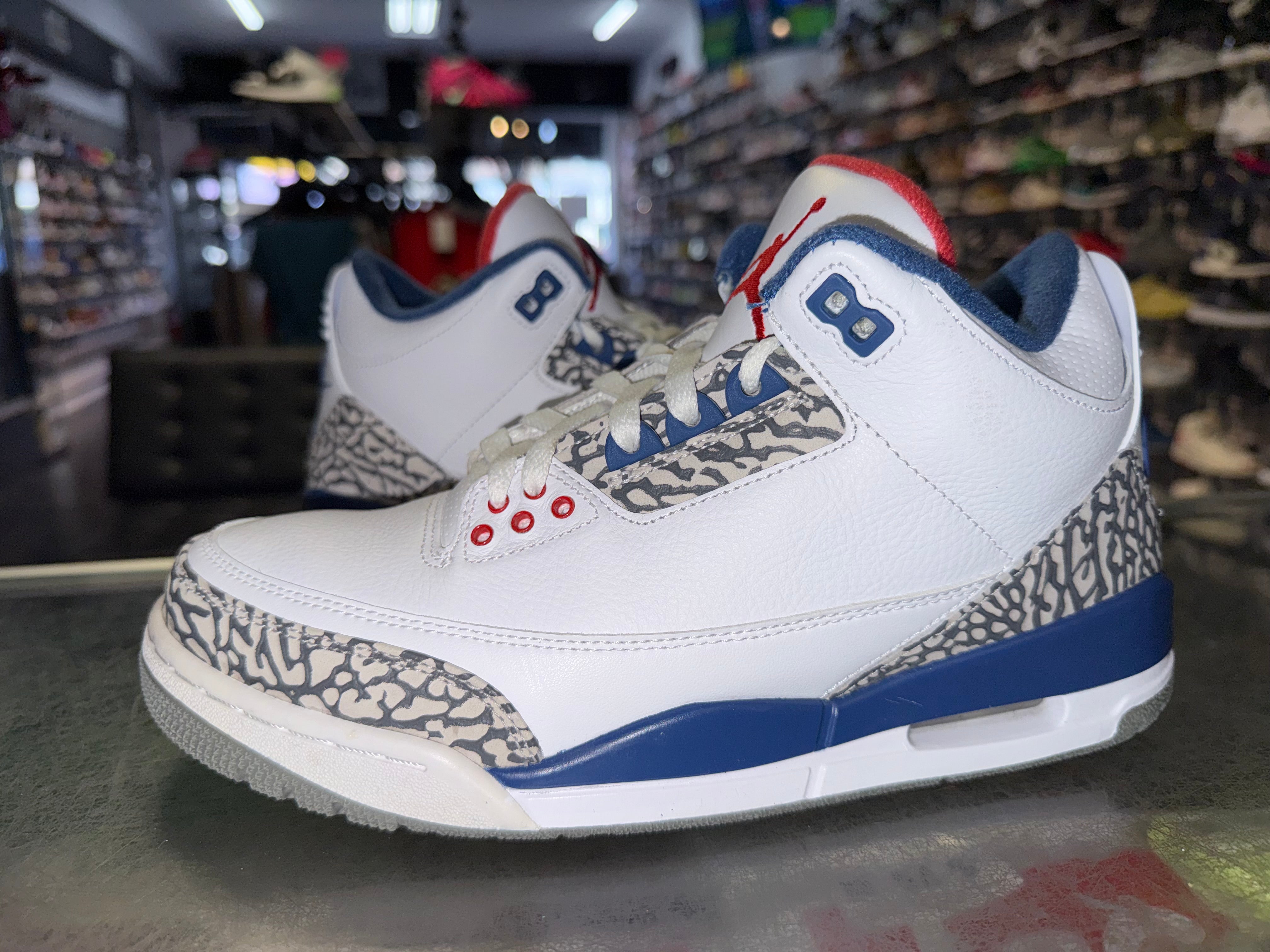 Size 8 Air Jordan 3 "True Blue"