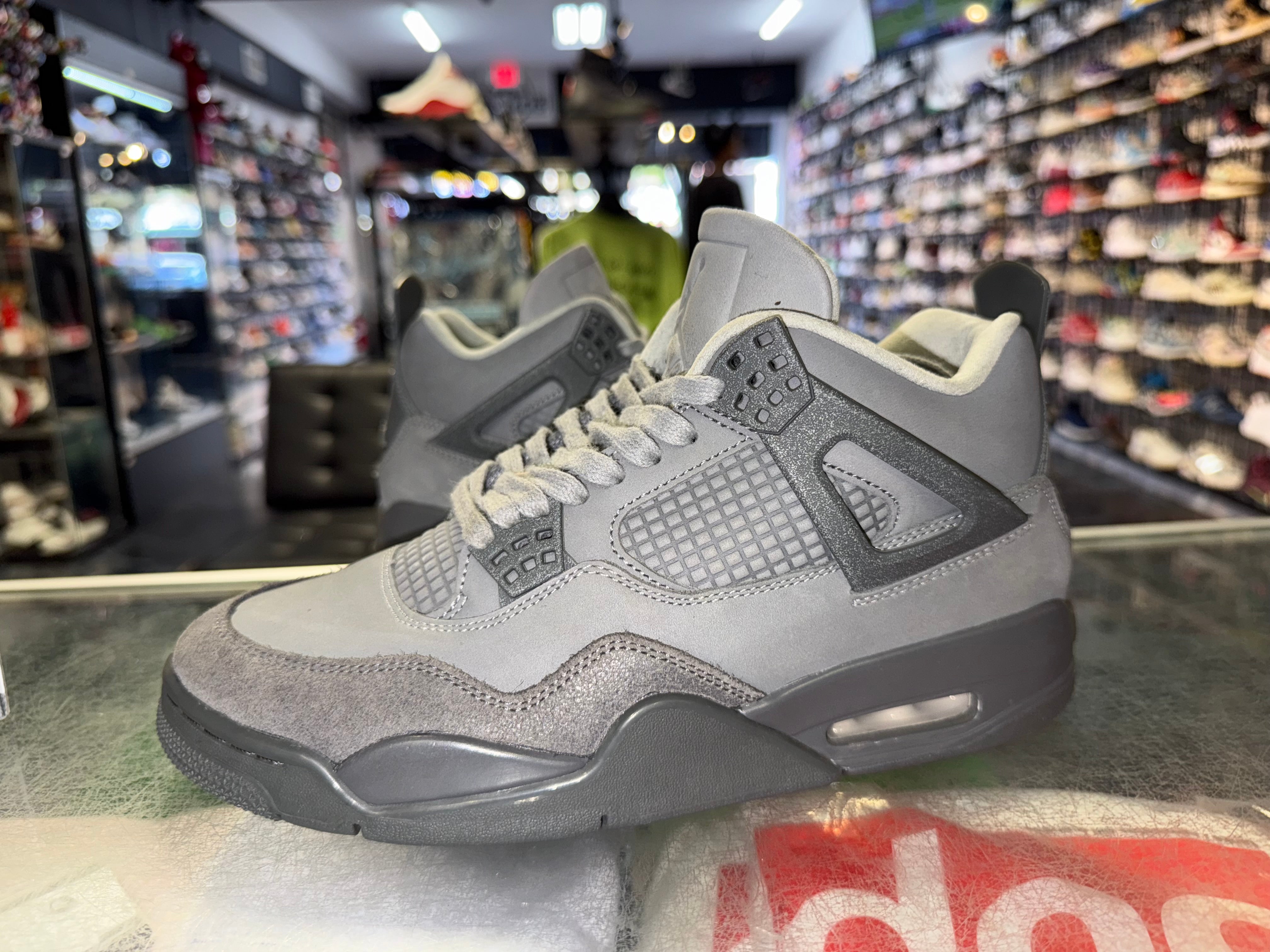 Size 7.5 Air Jordan 4 "Wet Cement"