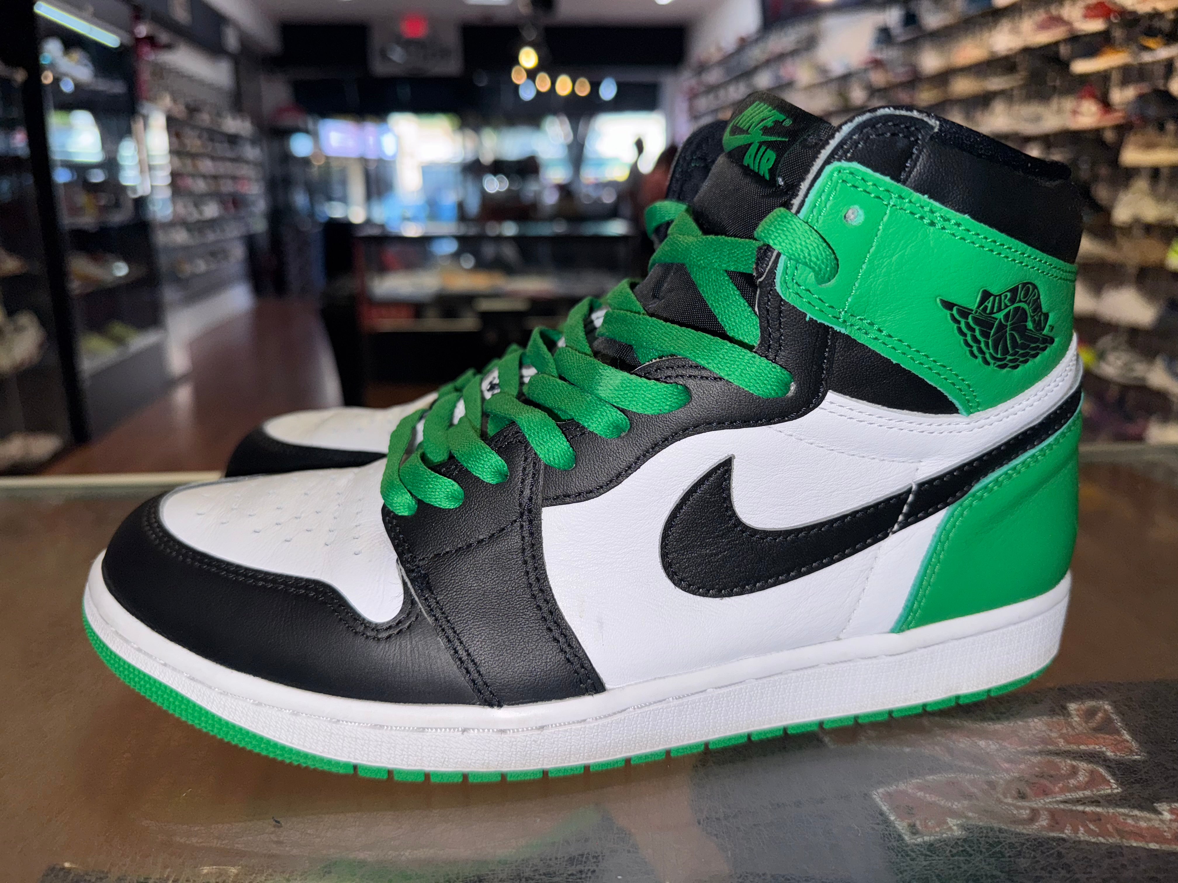 Size 10.5 Air Jordan 1 "Lucky Green"
