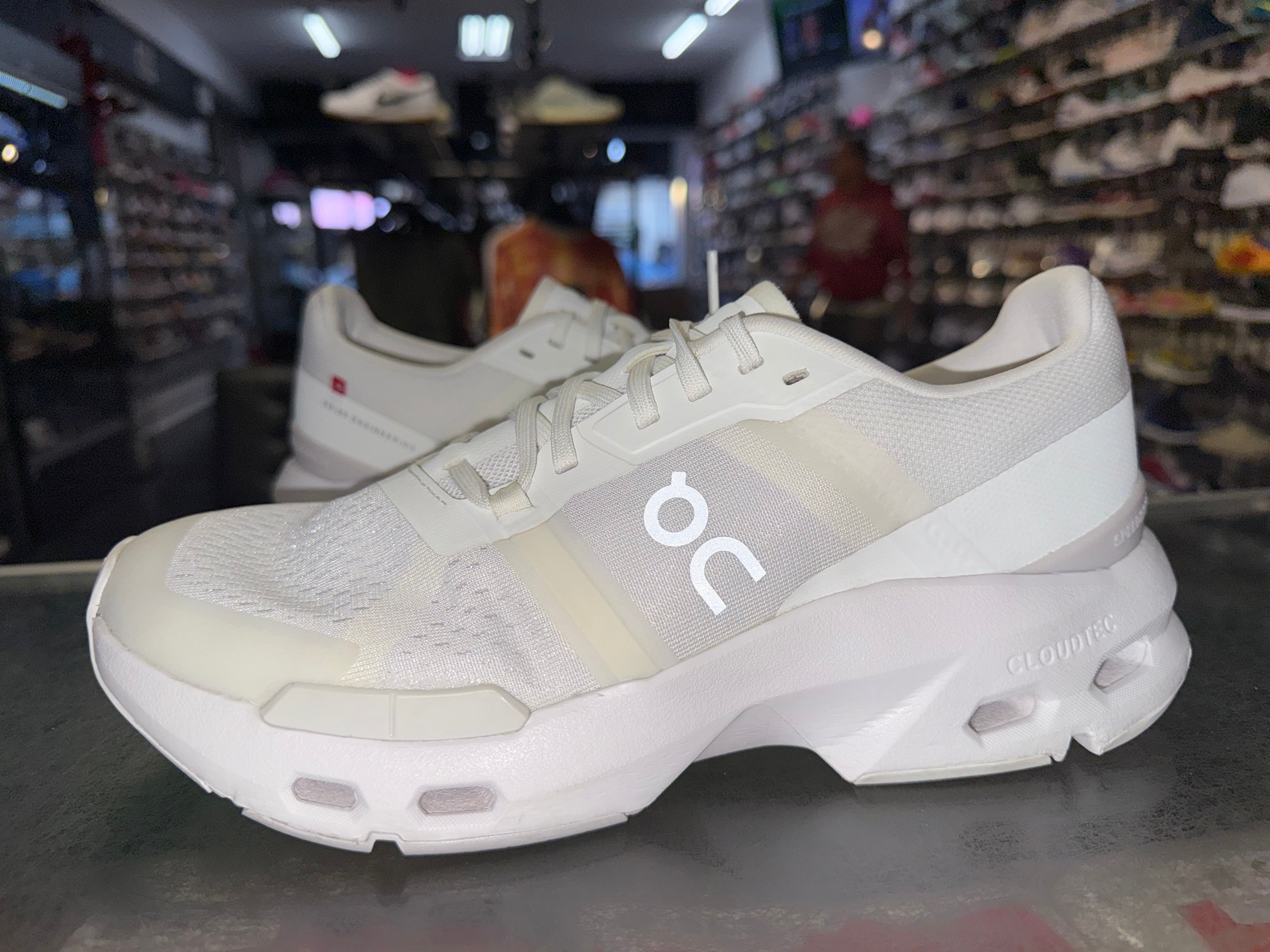 Size 7.5 (9W) On Cloudpulse “White”