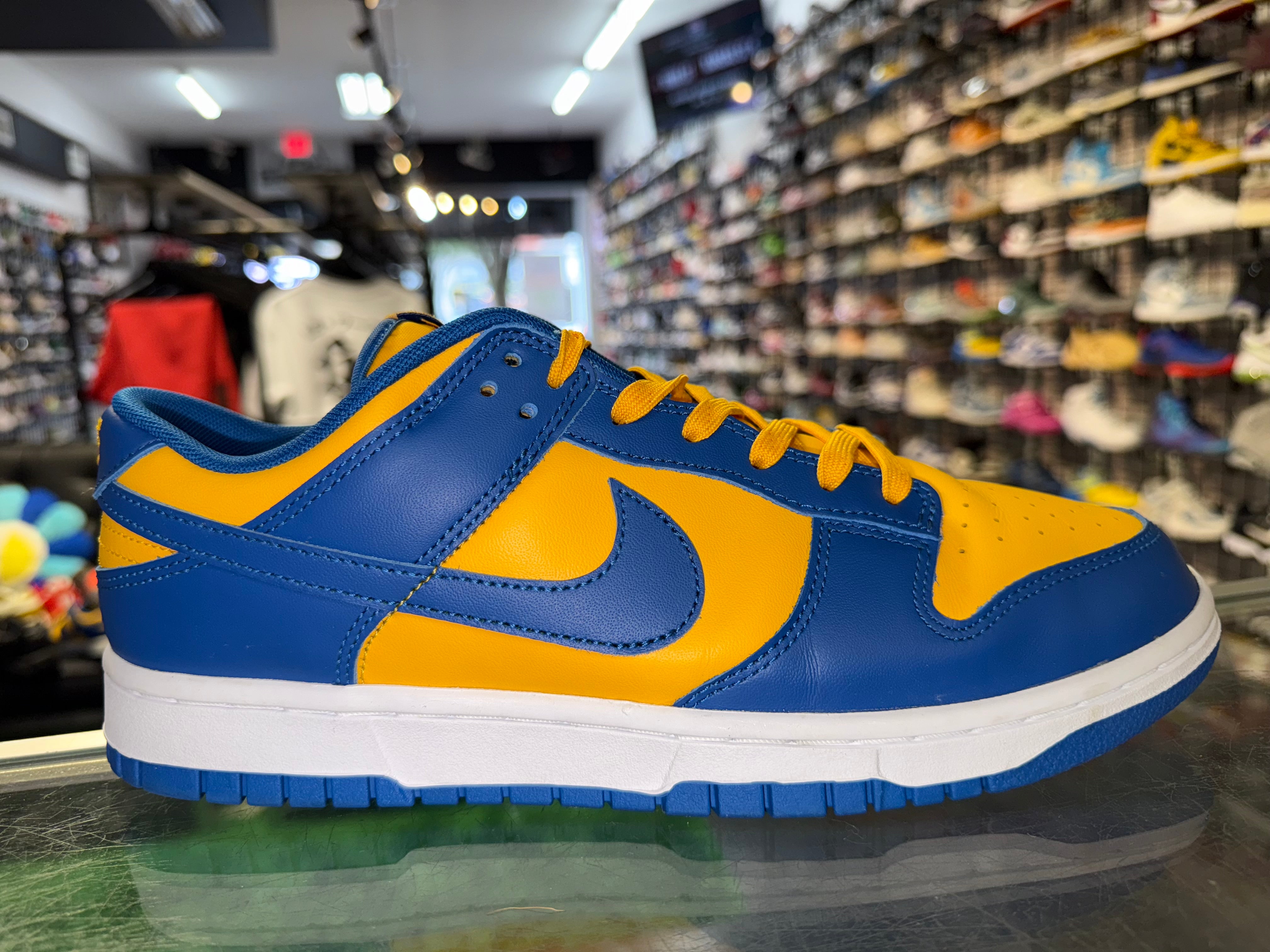 Size 10 Dunk Low "UCLA"