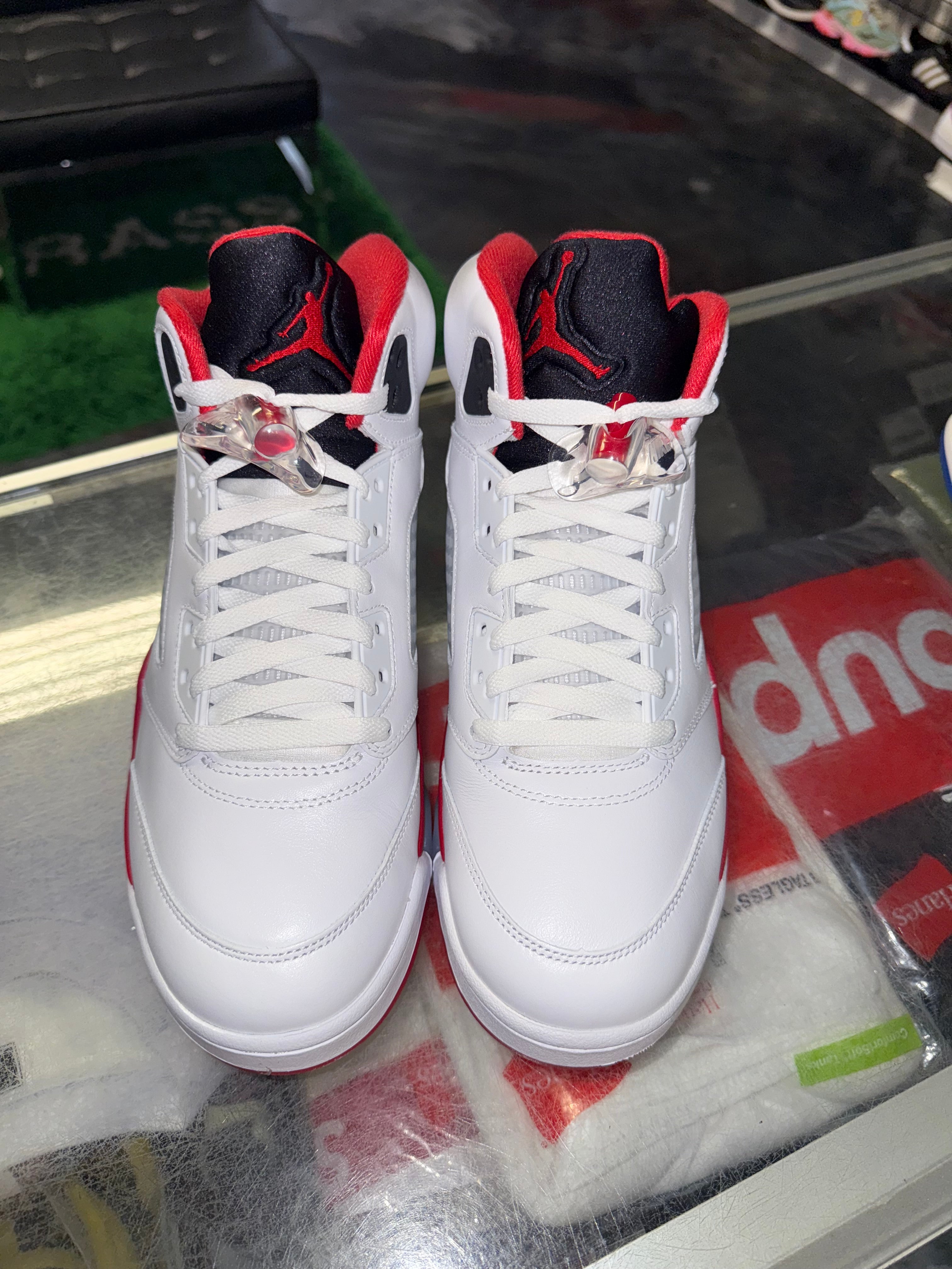 Size 9.5 Air Jordan 5 “Fire Red Black Tongue” 2025 Brand New