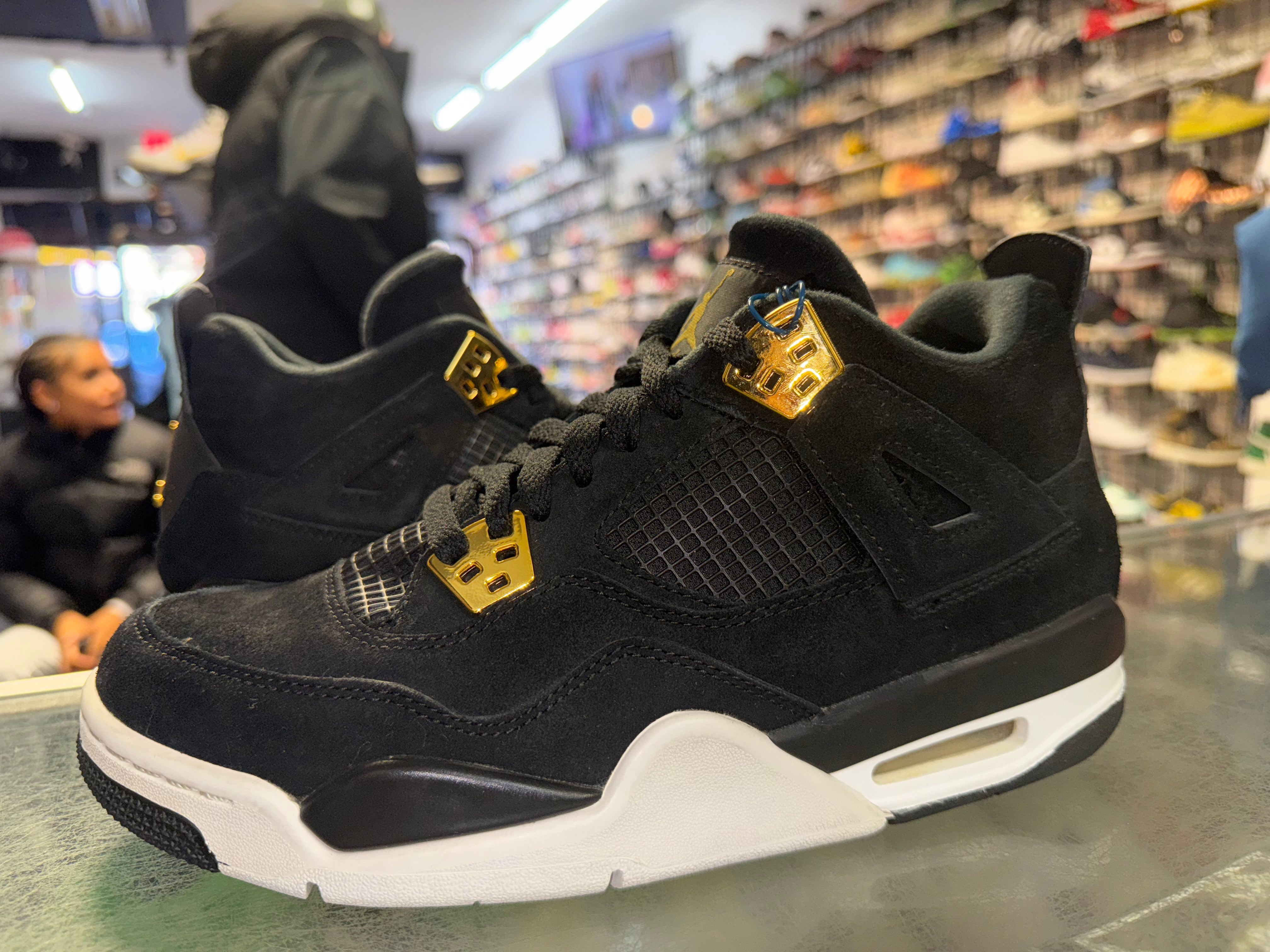 Size 7y Air Jordan 4 “Royalty”