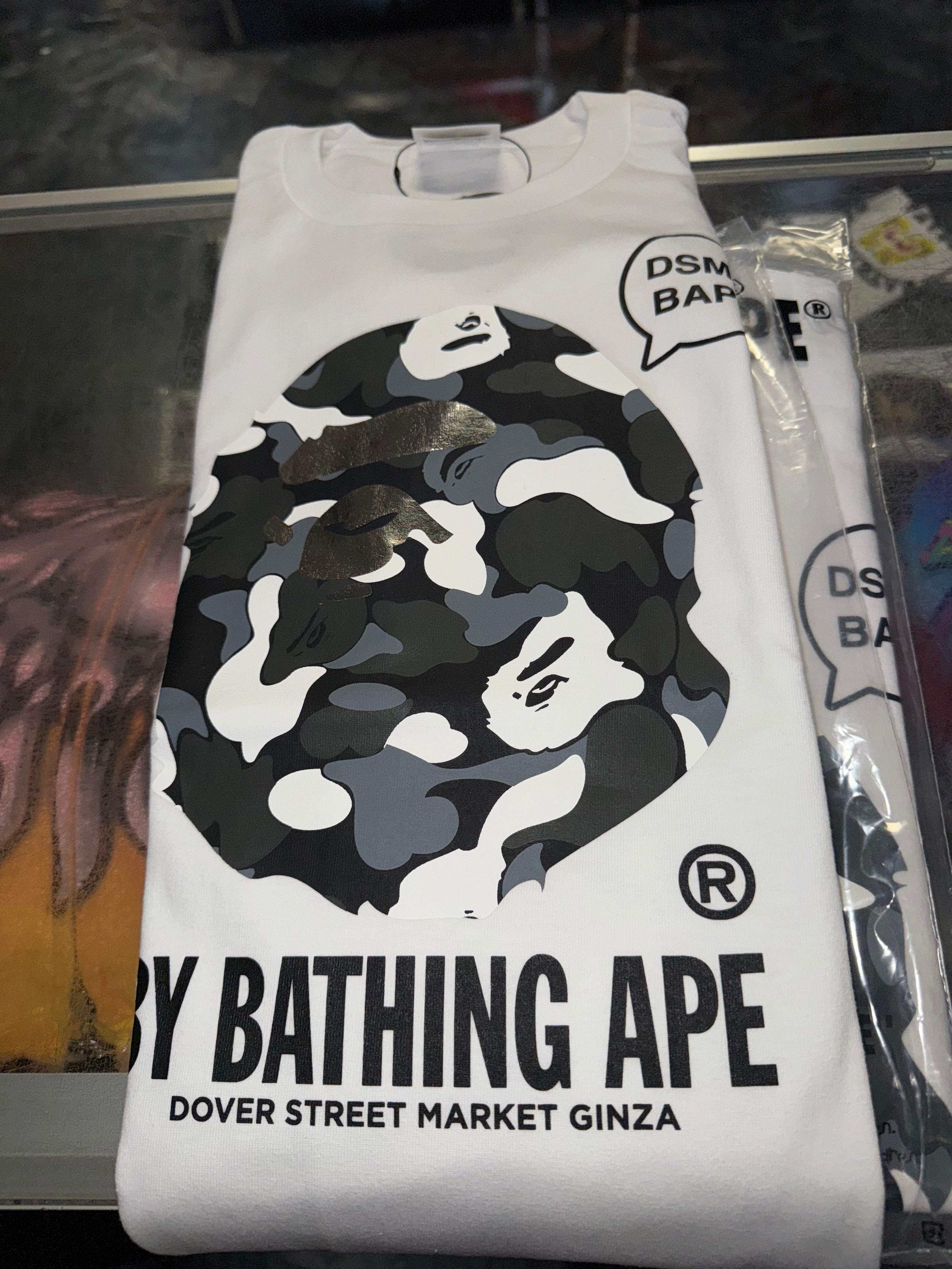 Size XL Bape DSM Face Tee "White Grey Camo" Brand New