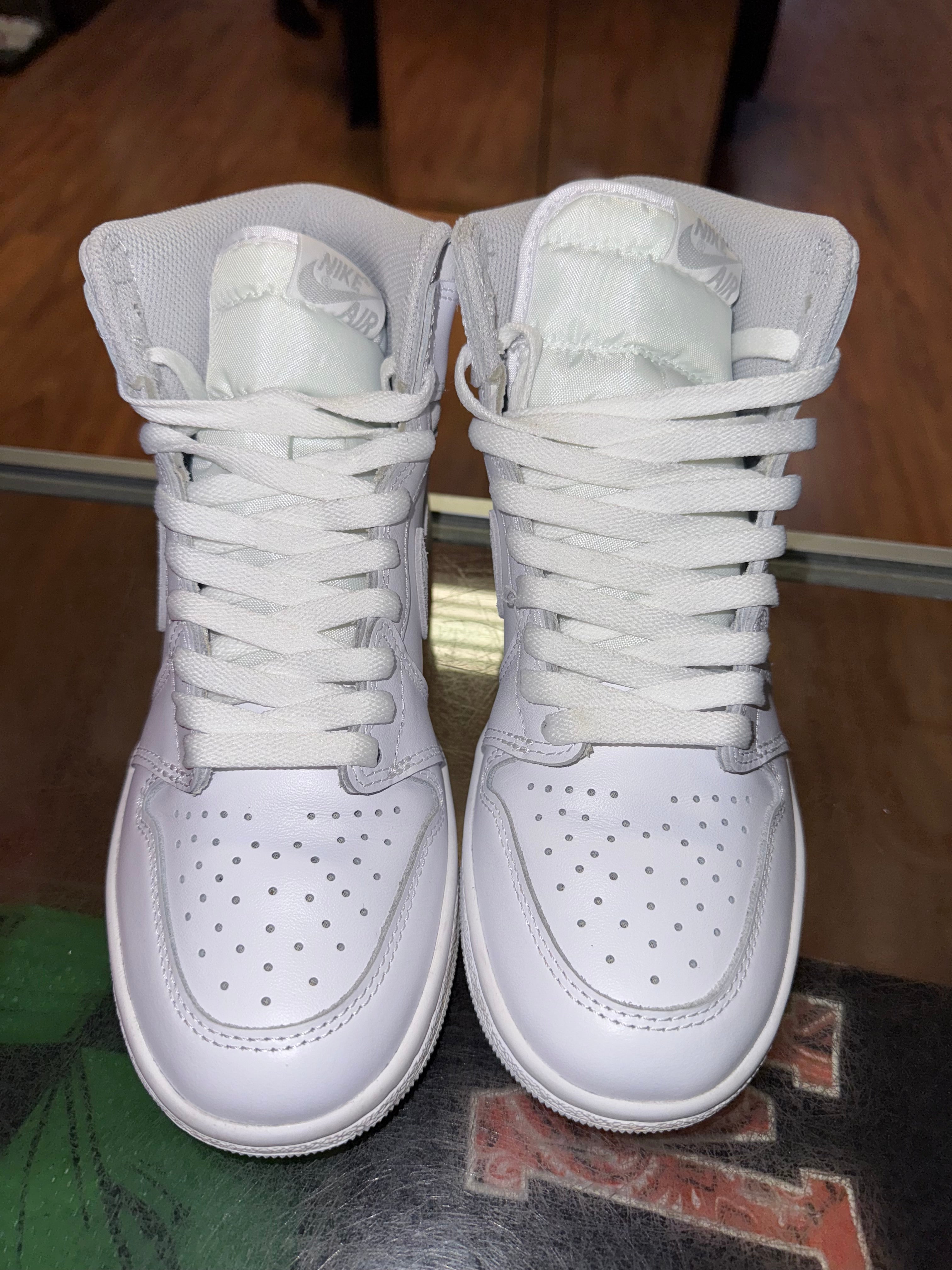 Size 5 Air Jordan 1 High '85 "Neutral Grey"