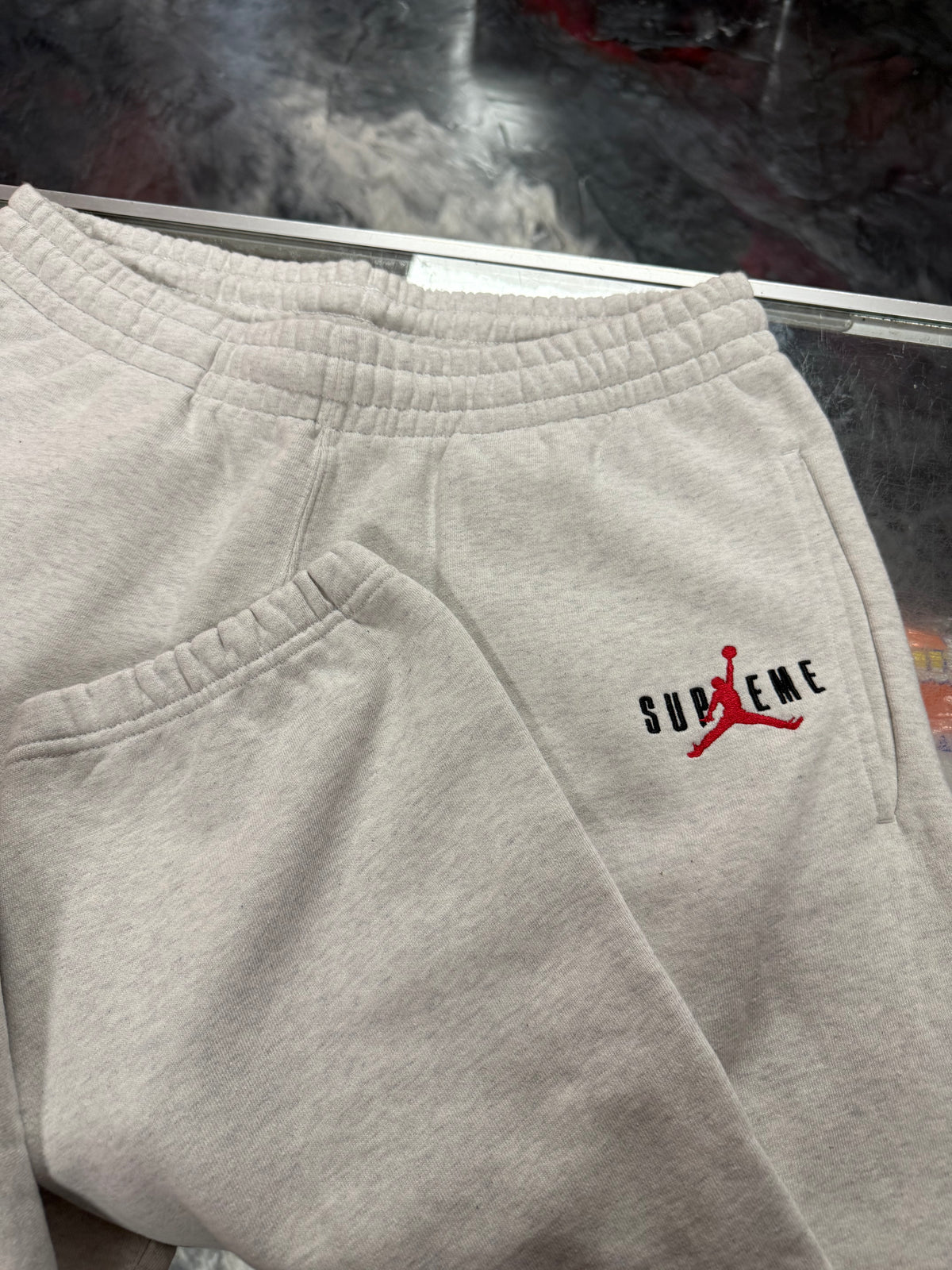 Supreme x Air Jordan Sweatpants Light Grey, new, size S (Fits M) – view 4