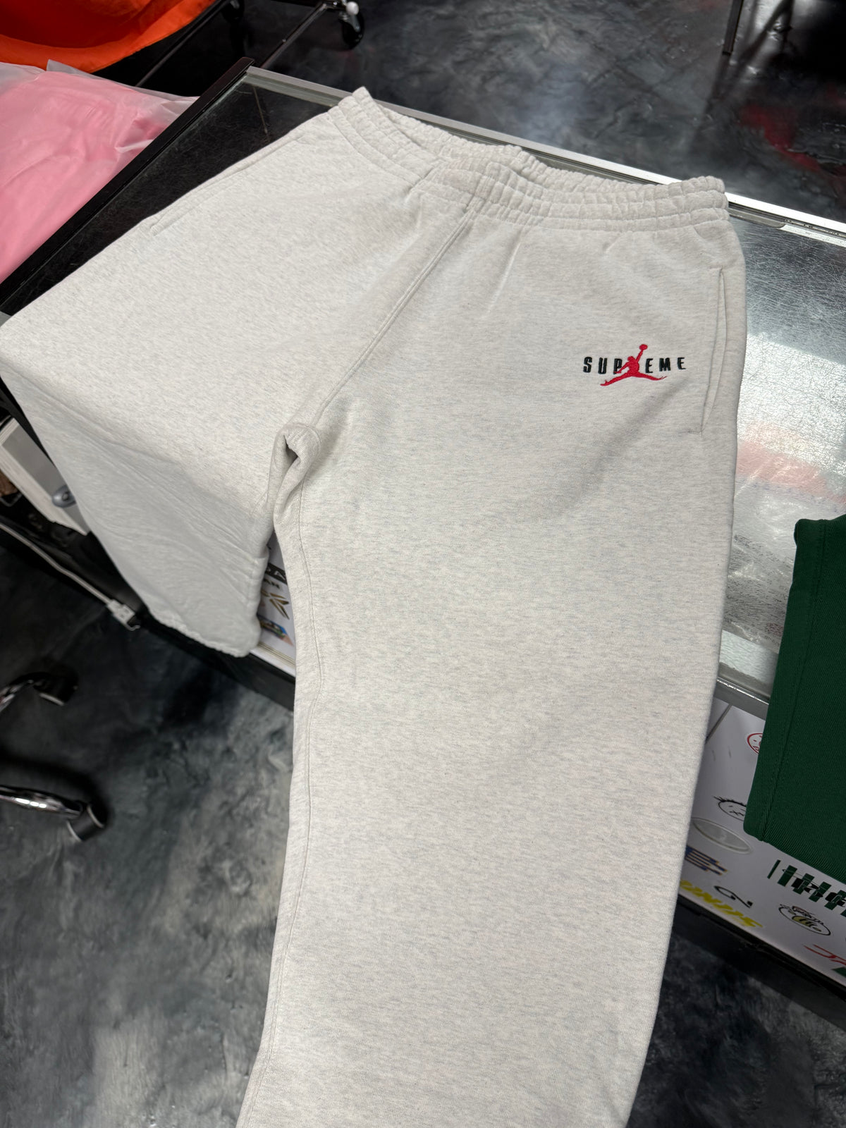 Supreme x Air Jordan Sweatpants Light Grey, new, size S (Fits M) – view 3