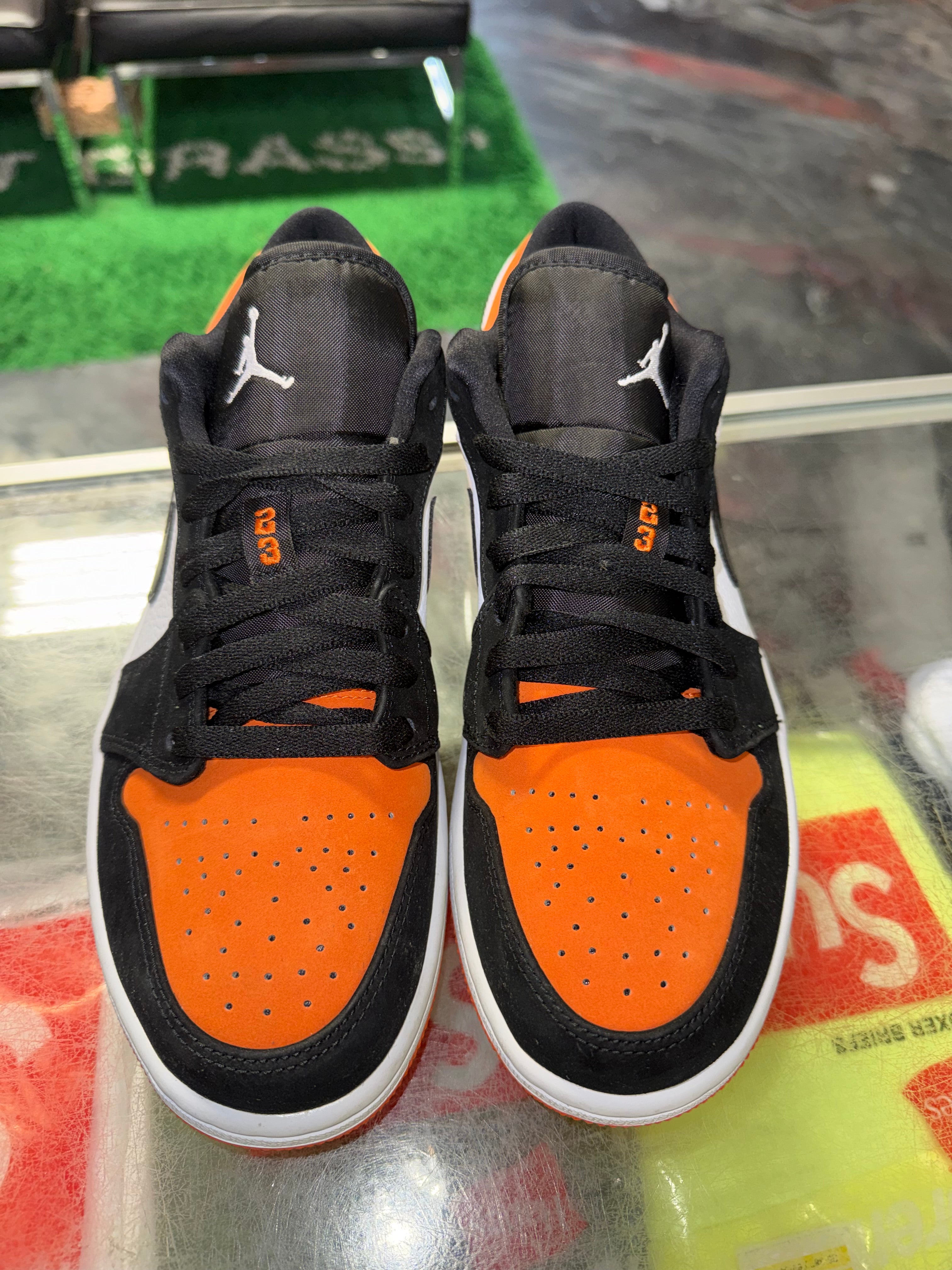Size 8.5 Air Jordan 1 Low "Shattered Backboard" Brand New