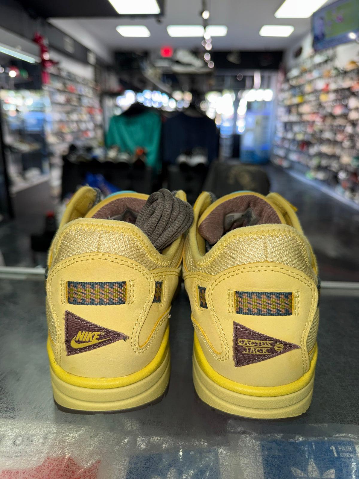 Nike Air Max 1 Travis Scott Cactus Jack Saturn Gold sneaker, pre-owned, size 10 – view 6