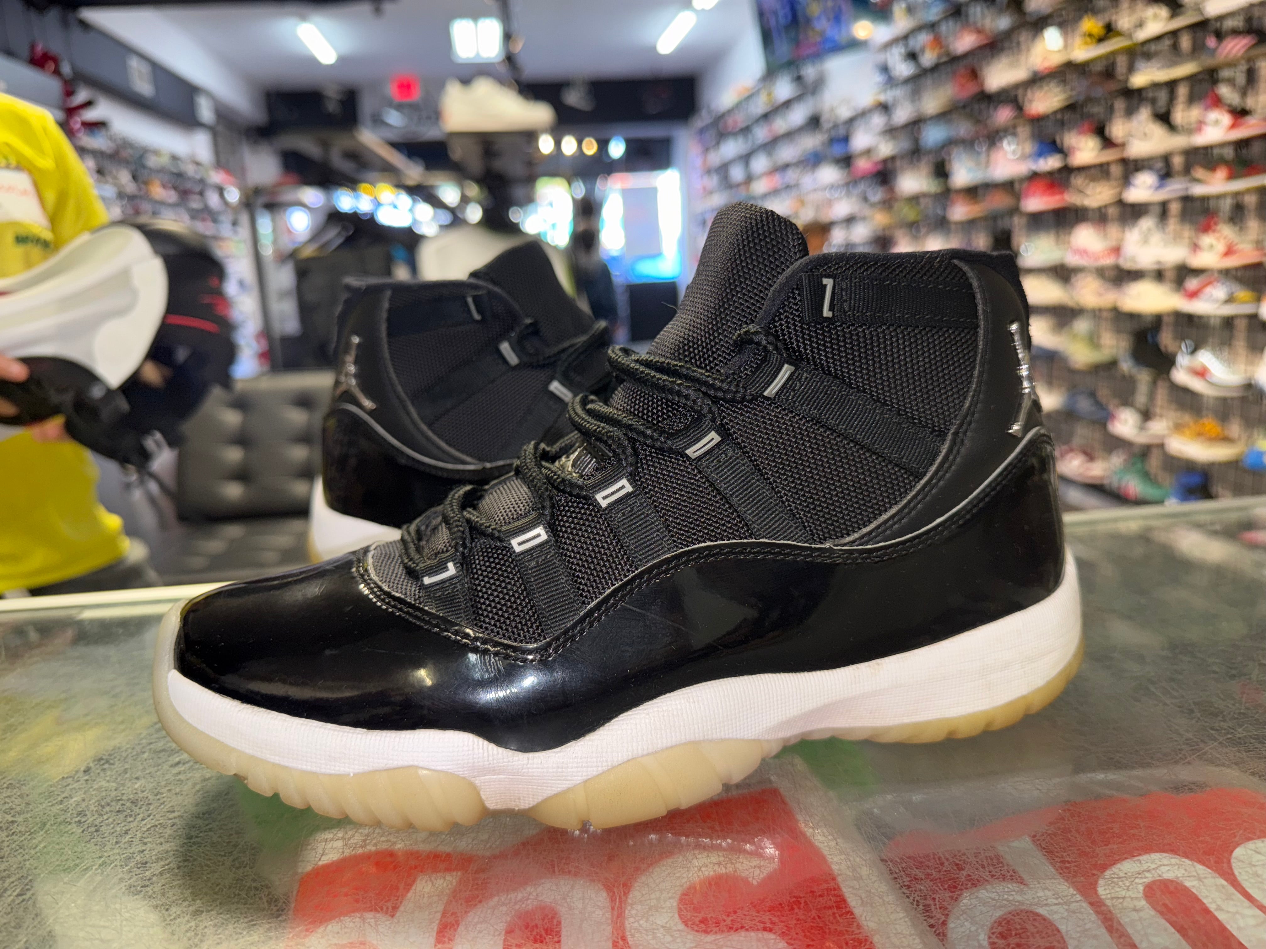Size 8.5 Air Jordan 11 "Jubilee" - R