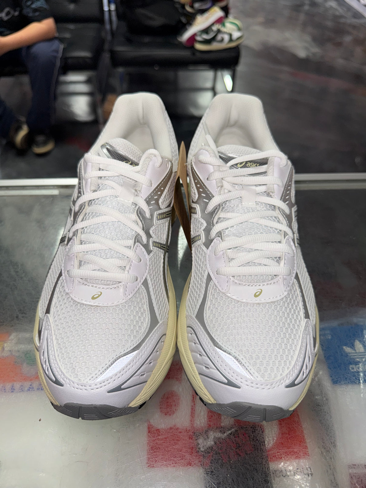 Size 8.5 Asics GT-2160 “White/Soft Yellow” Brand New