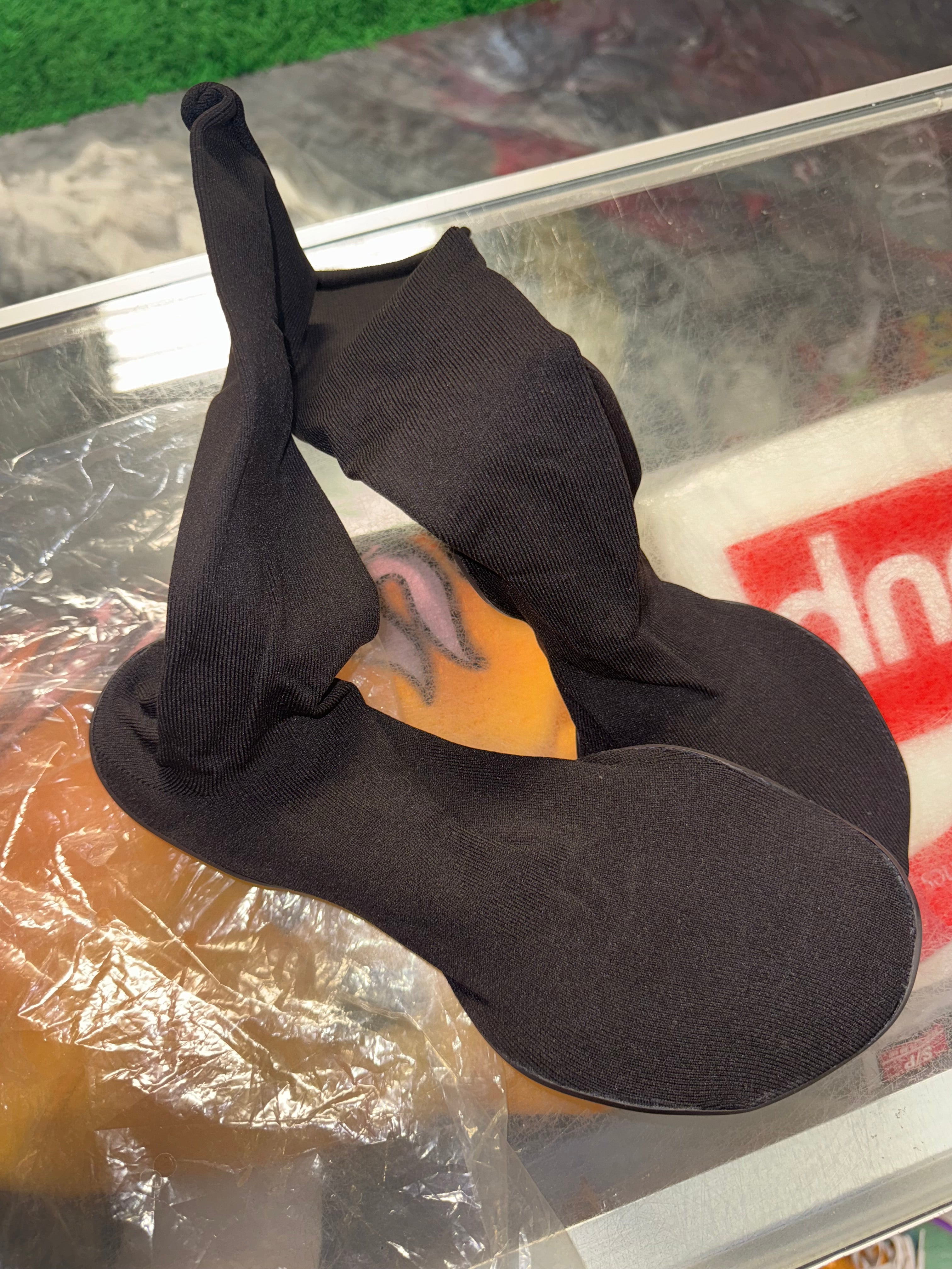 Yeezy Pods FREE