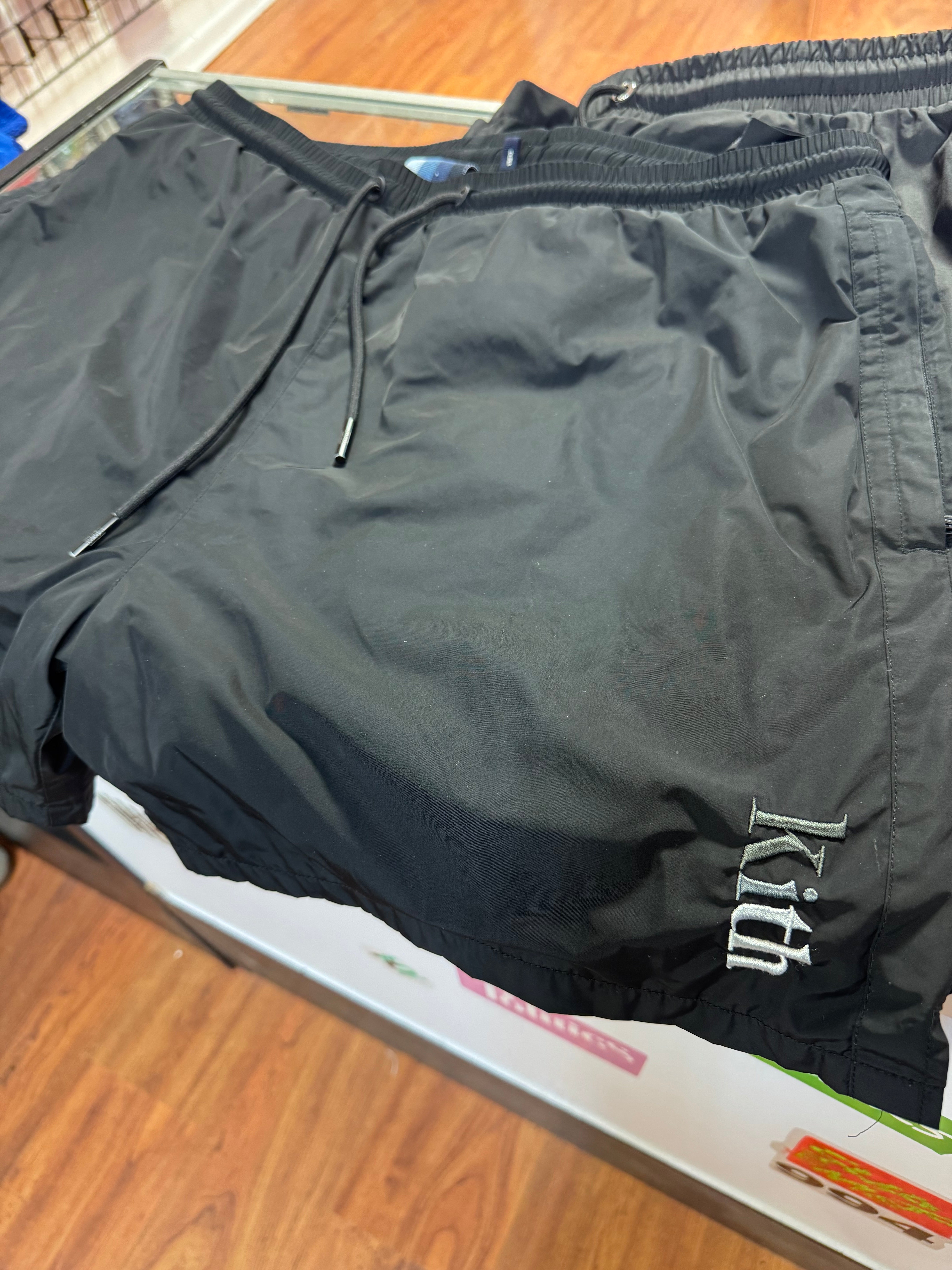 Size XL Kith Nylon Shorts SS19 “Black/Grey”