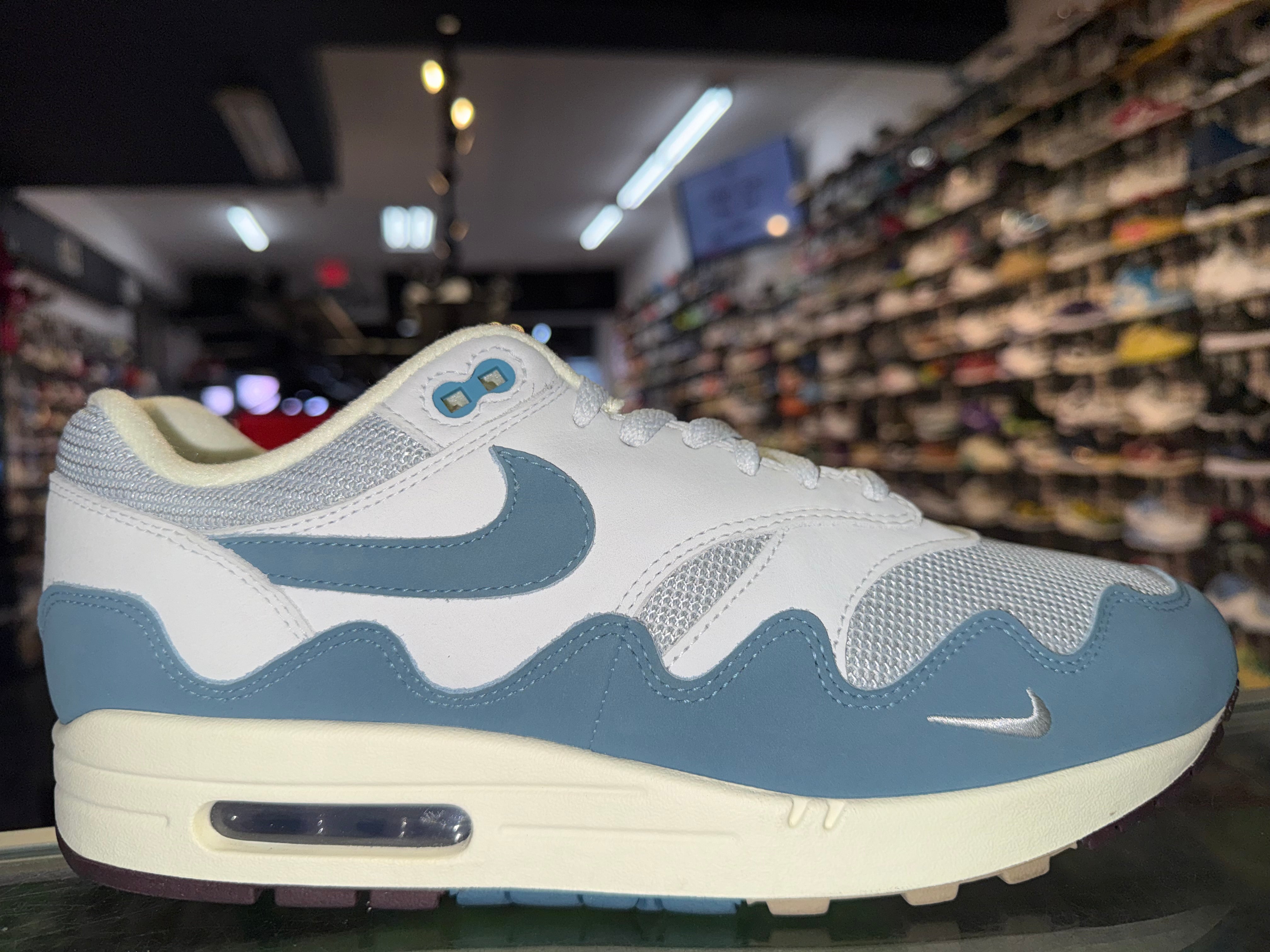 Size 10.5 Air Max 1 Patta Waves "Noise Aqua"