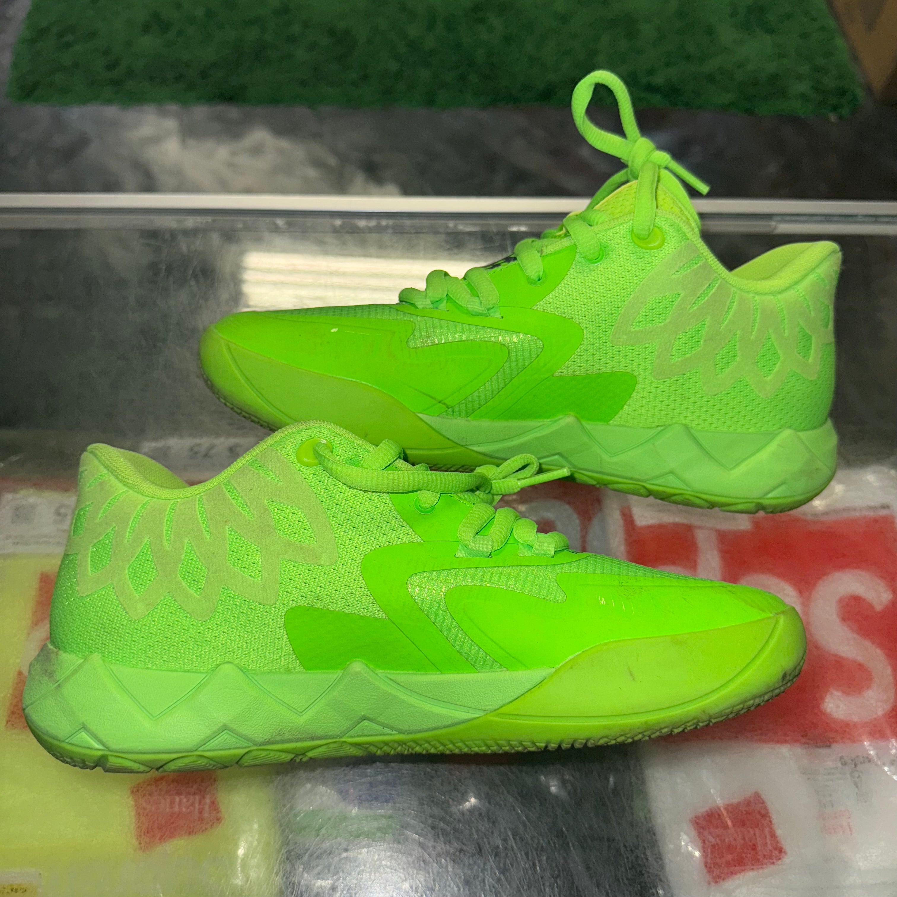 Size 7 Puma MB.01 Lo "Green Gecko" - NB