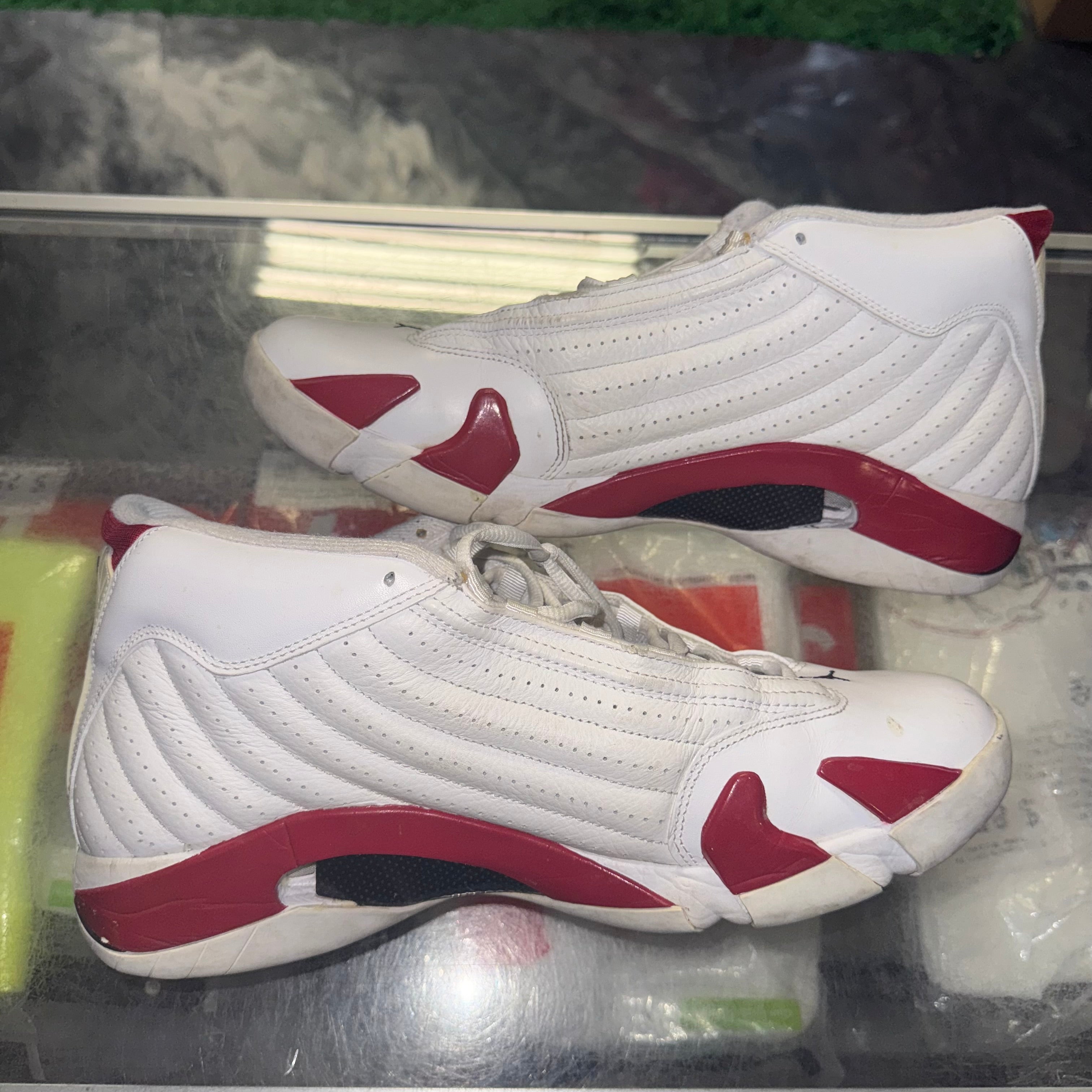 Size 12 AJ 14 "Candy Cane" 2012 - NB