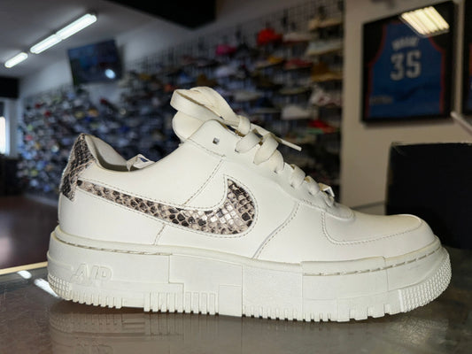 Size 8.5 (10W) Air Force 1 Low Pixel "Snake" (MAMO)