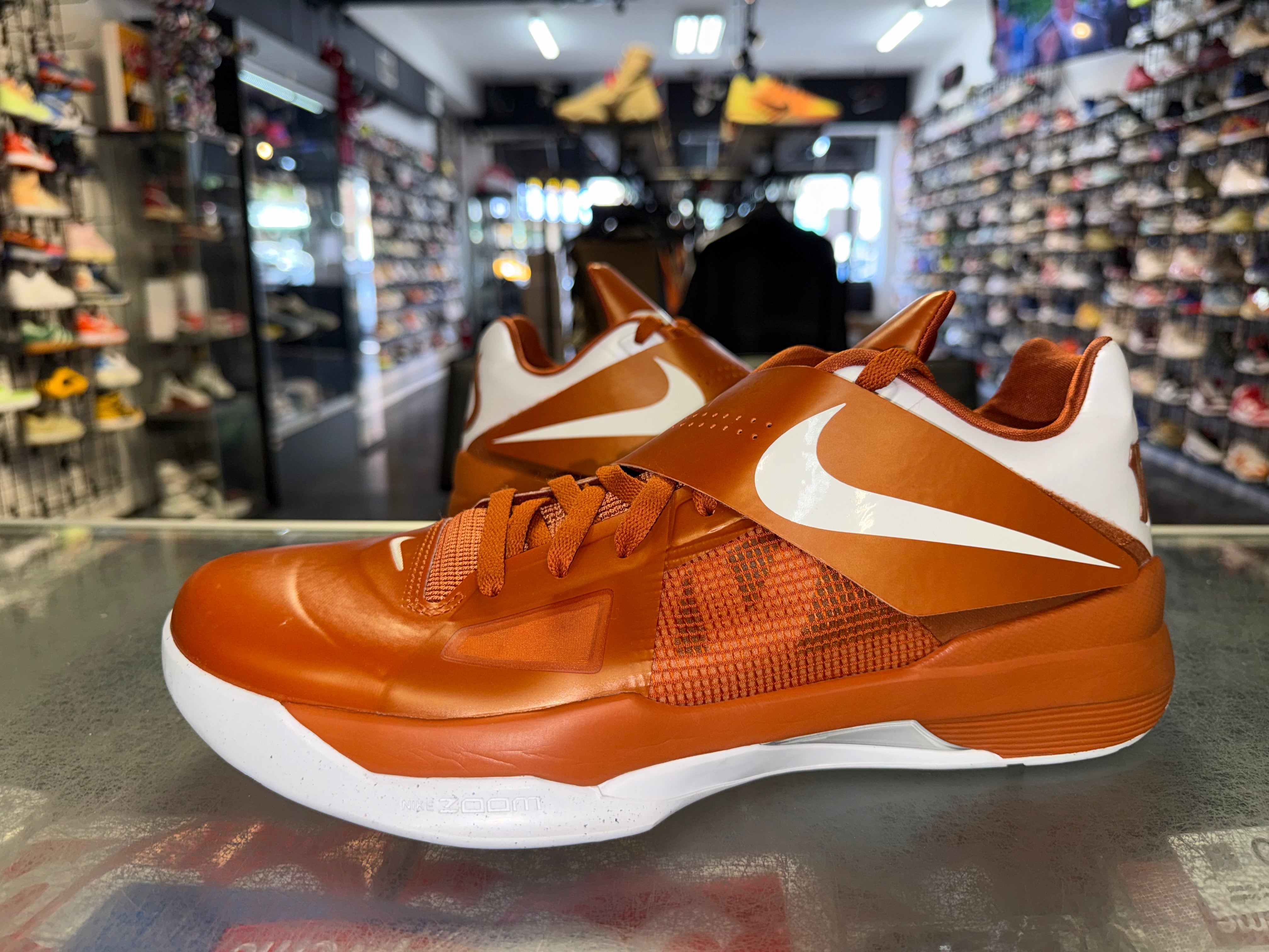 Size 12 KD 4 "Texas"