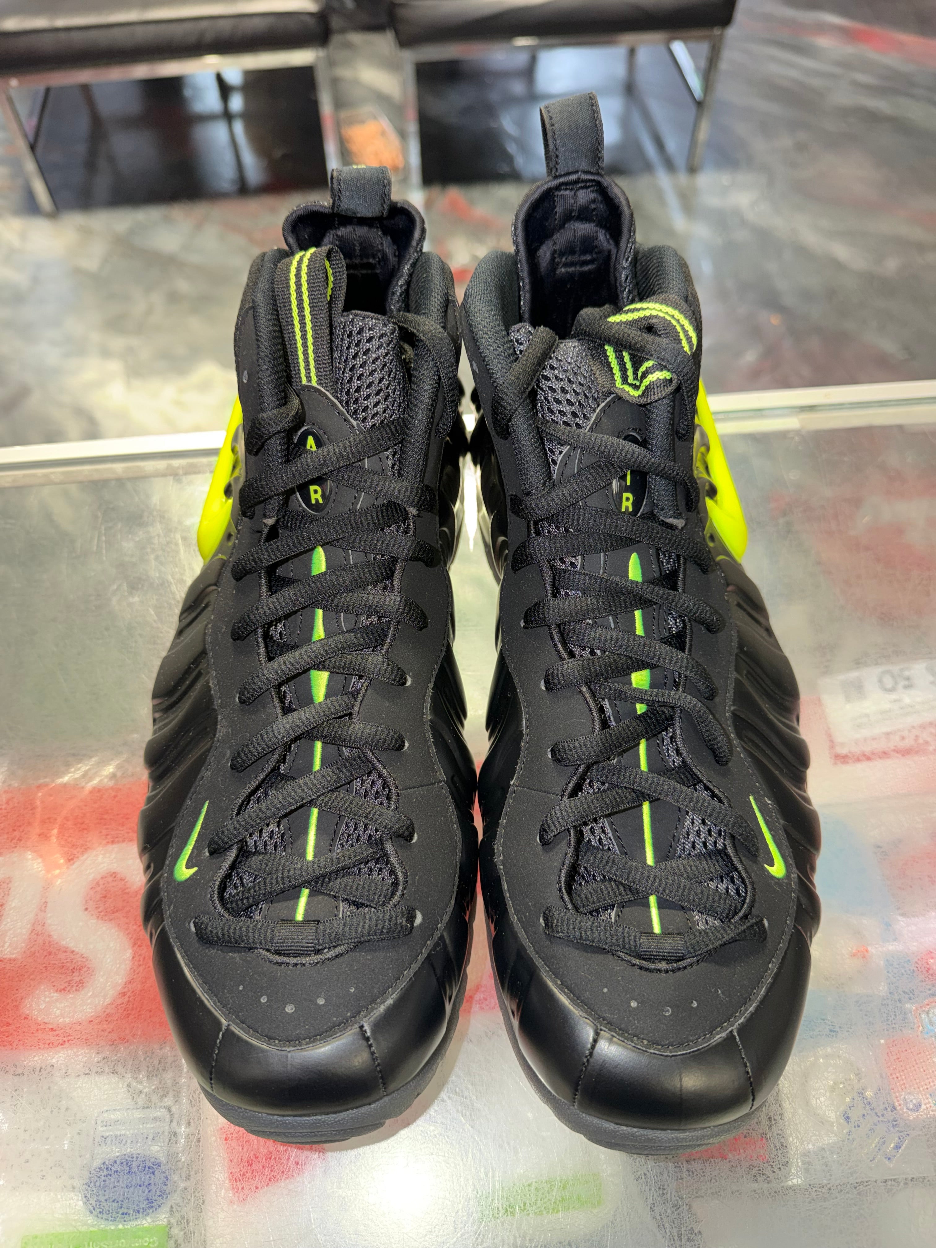 Size 13 Foamposite Pro "Voltage" Brand New