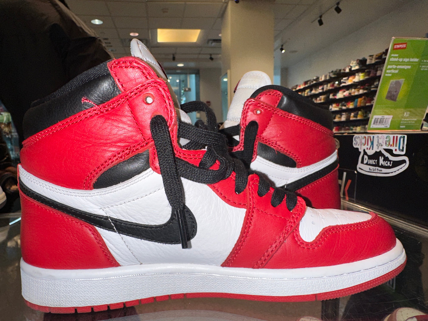 Size 6.5 Air Jordan 1 “Homage to Home” (Mall)