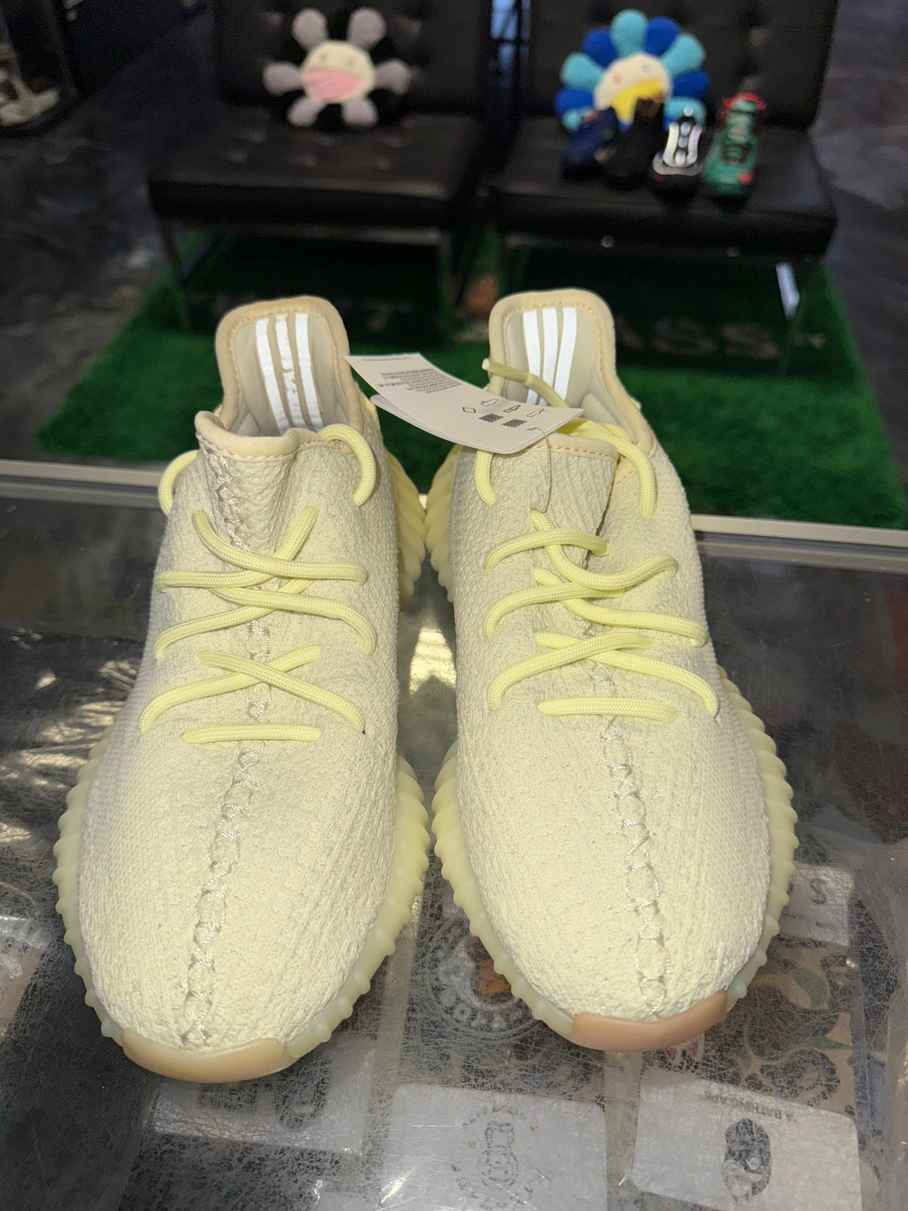 Size 5.5 Yeezy Boost 350 V2 "Butter" Brand New